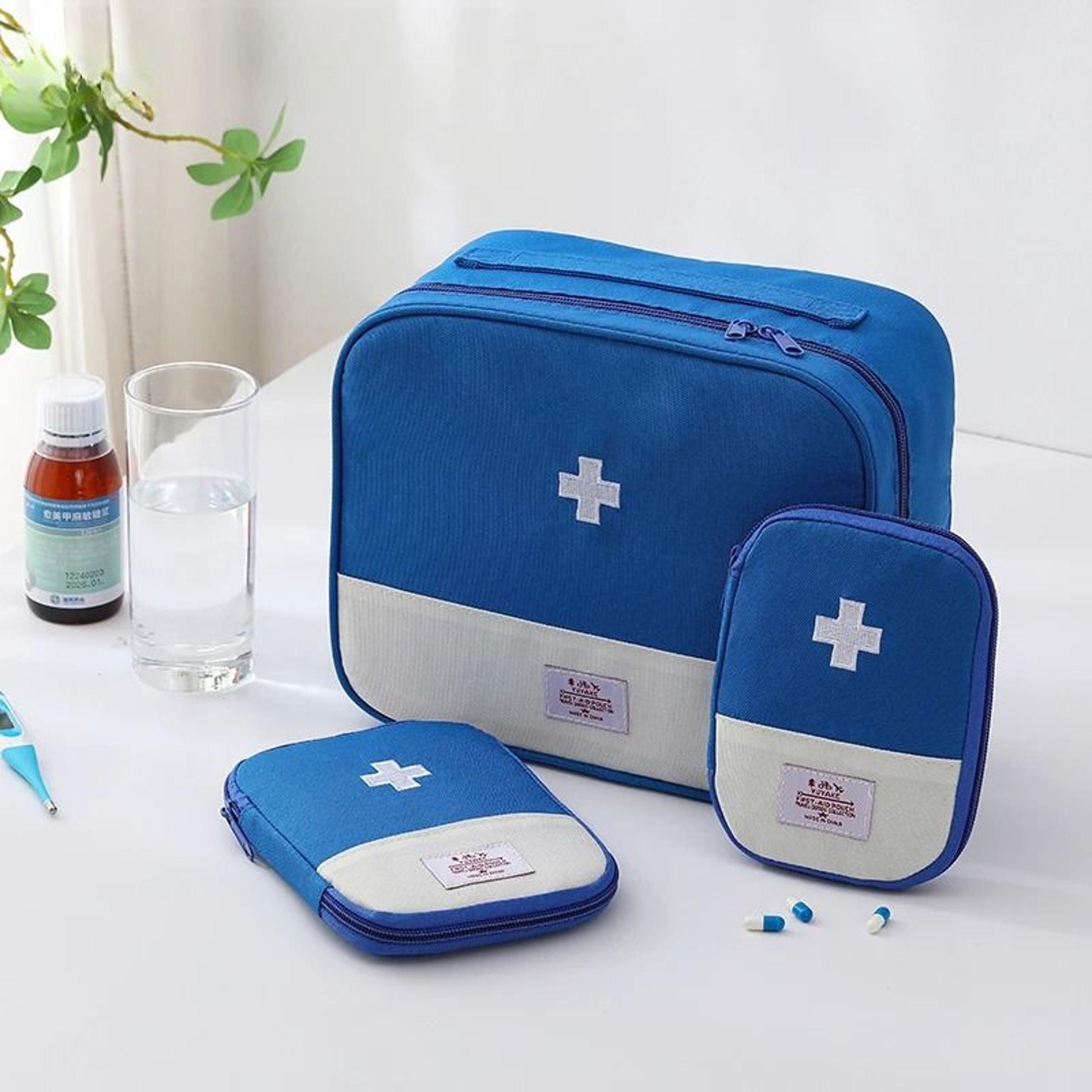 3 Piece Portable First Aid Storage Bag Set 9