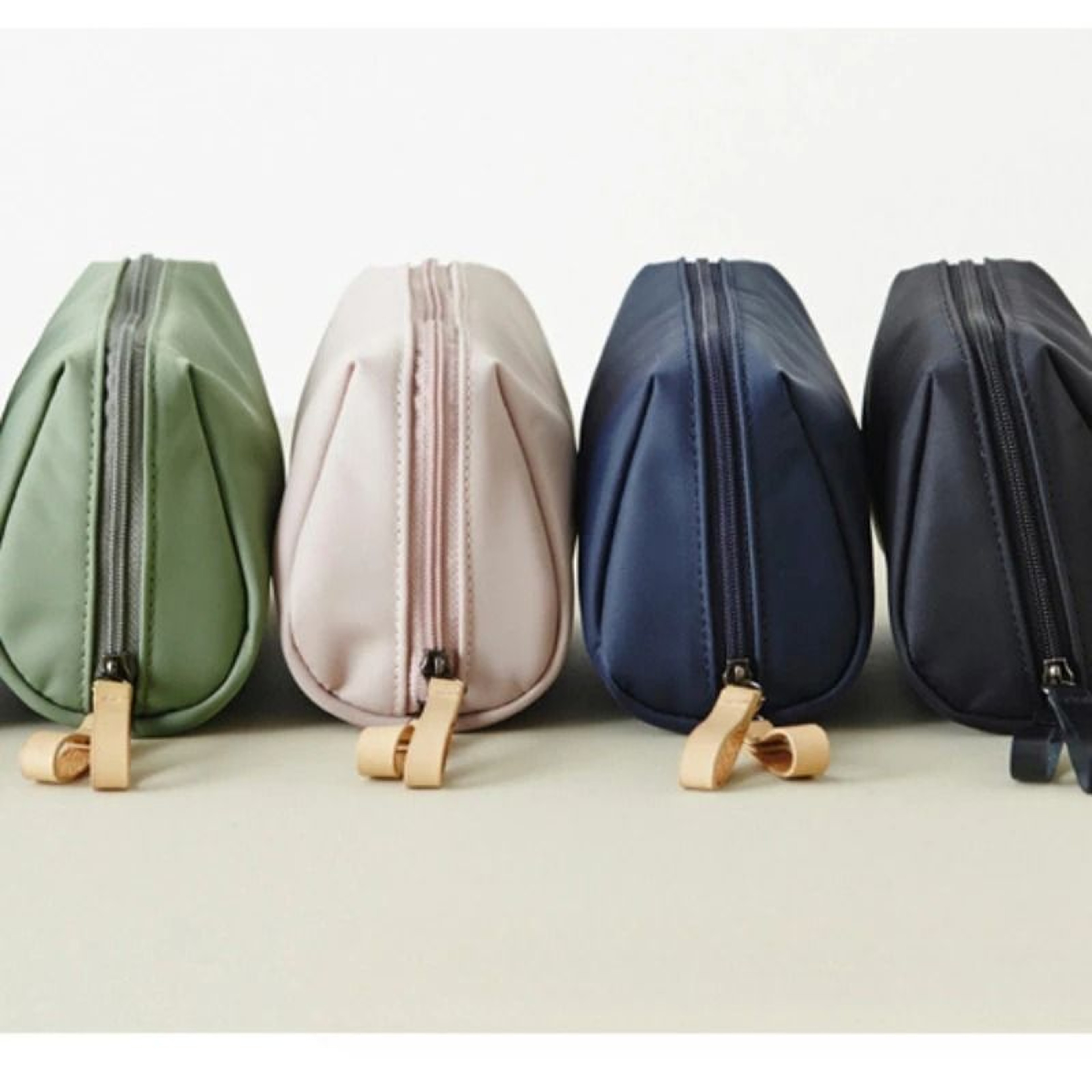 Compact Waterproof Makeup And Coin Pouch 2