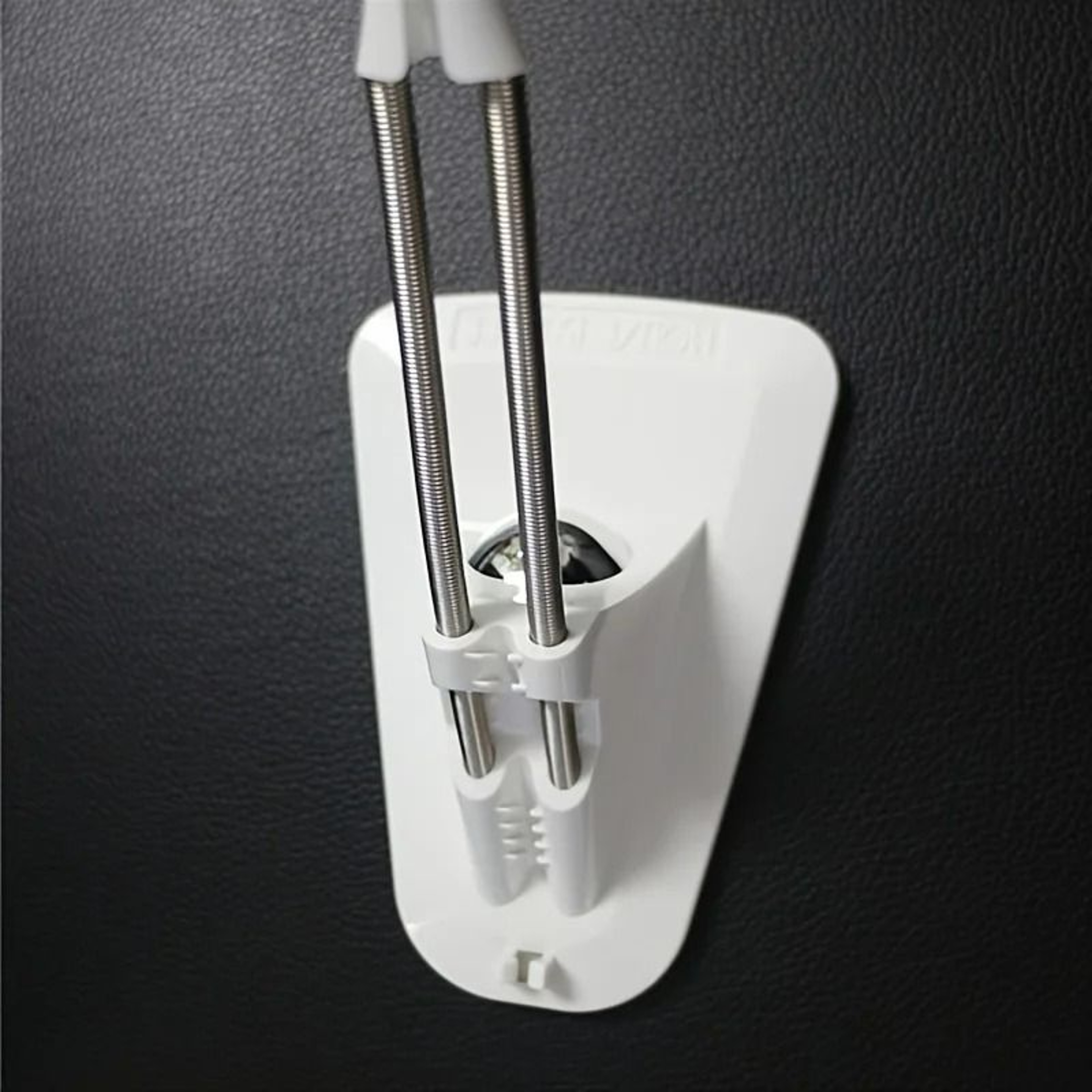 Flexible Gaming Mouse Cable Holder 6