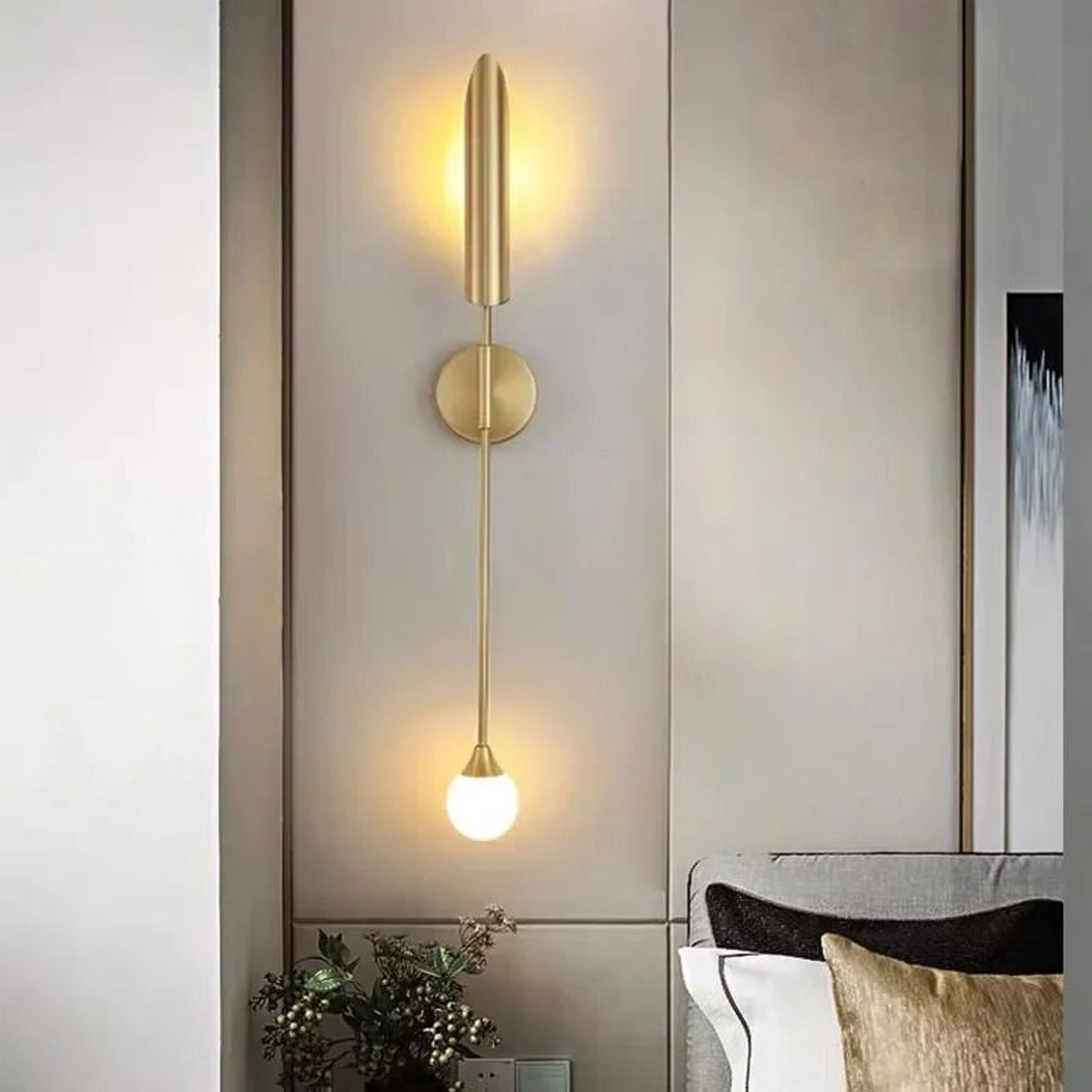 Solara Gold Inclined Wall Lamp 1