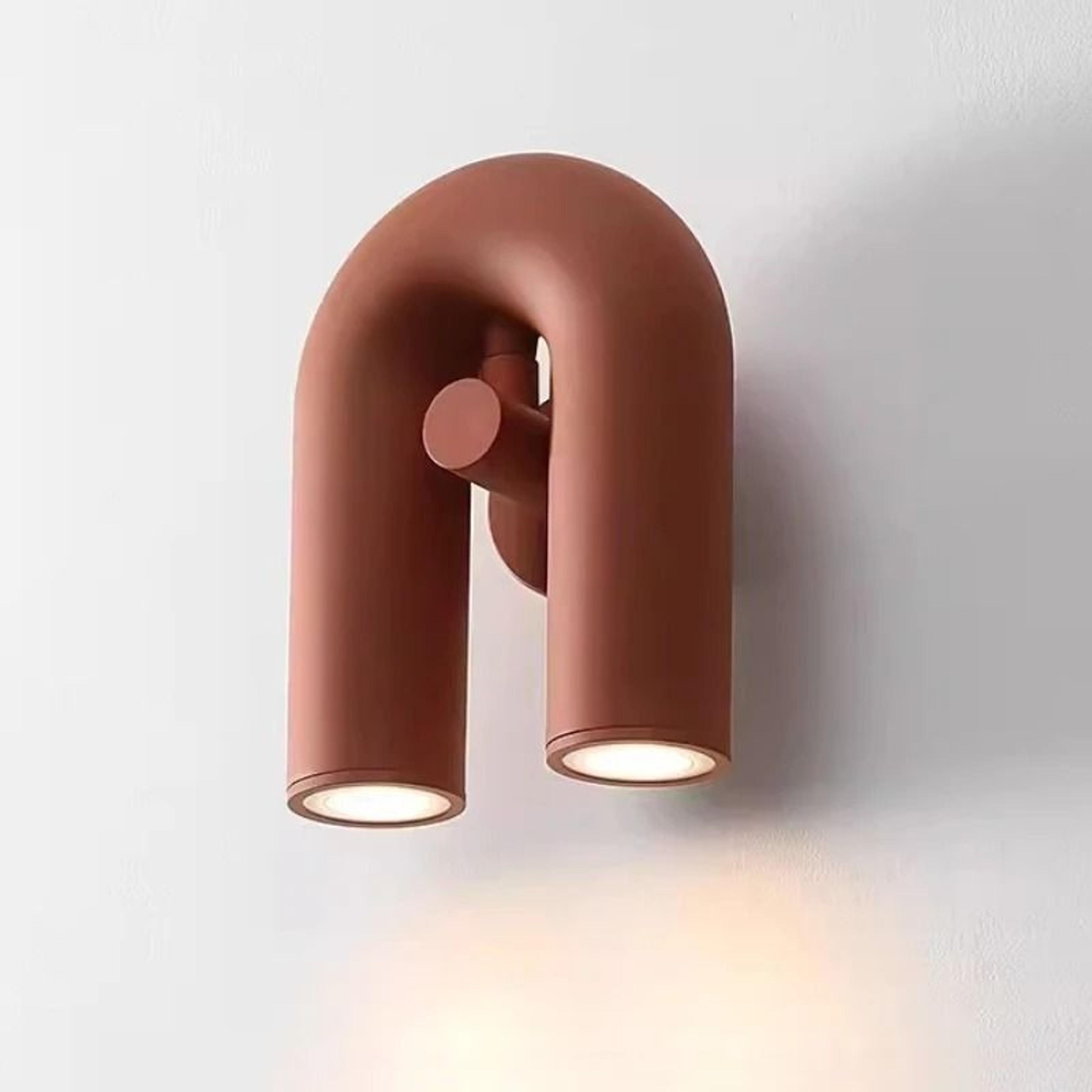 Nordic U Curve Wall Light 2