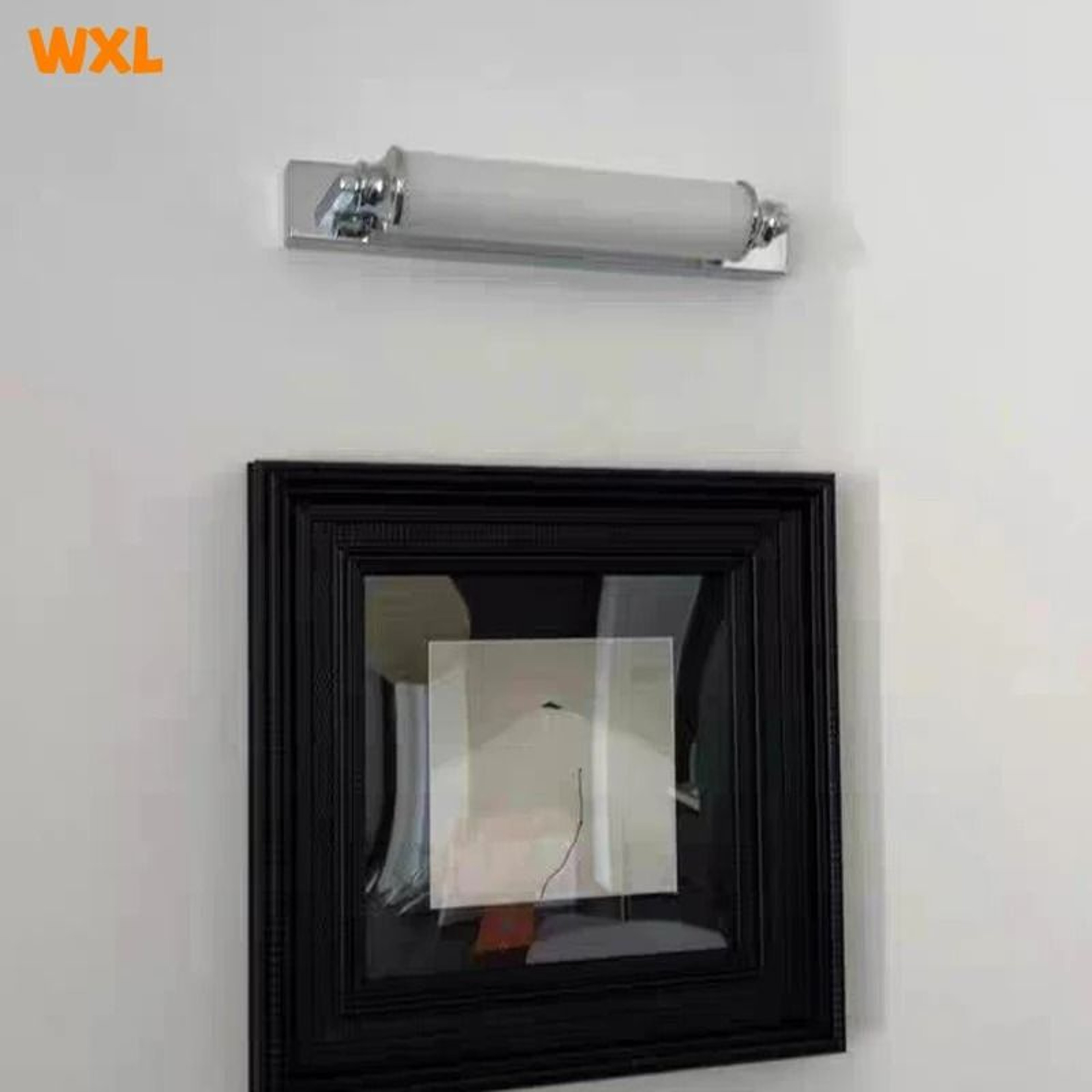 Linear Aura LED Wall Lamp 3