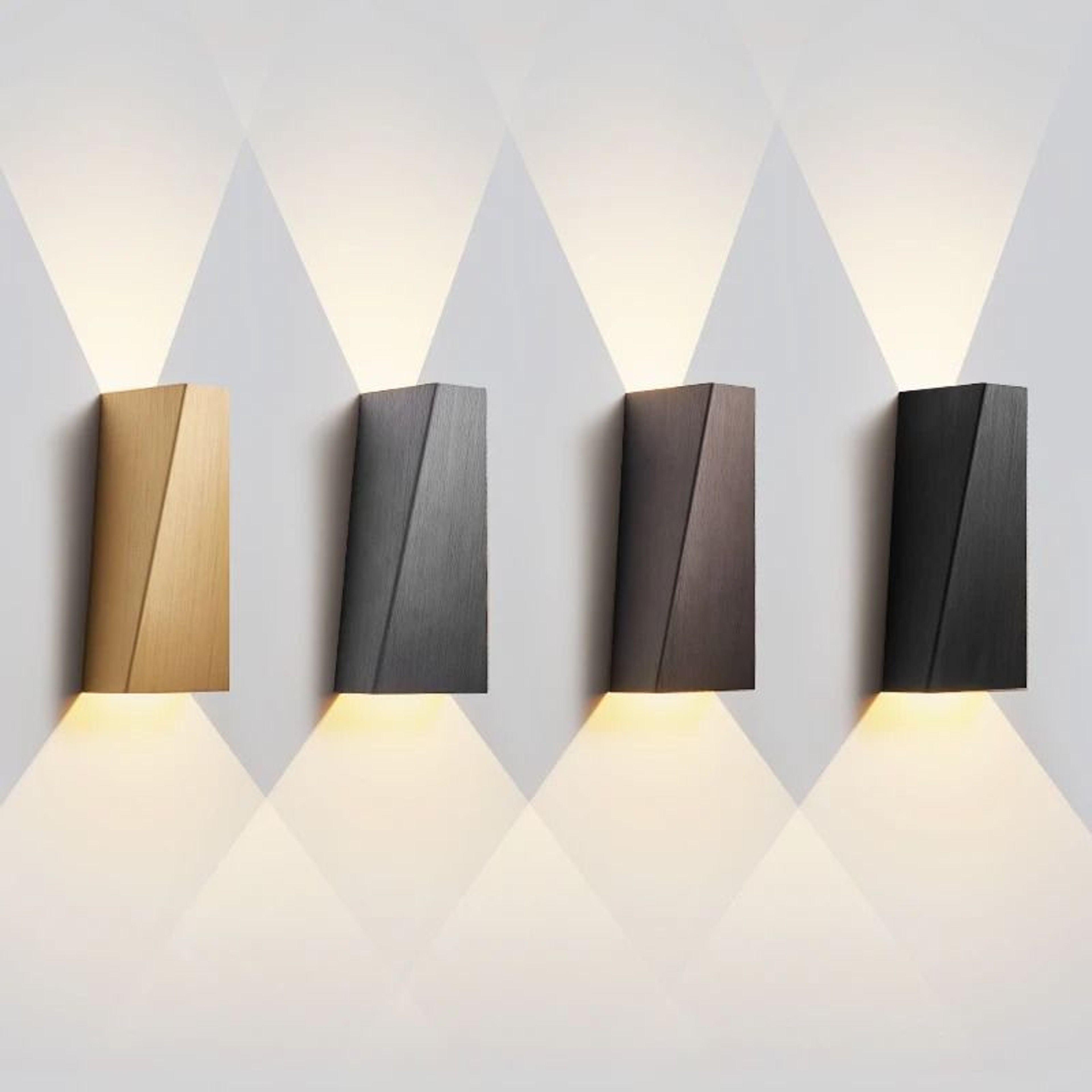 Lustrous Gold Minimalist Wall Sconce 0