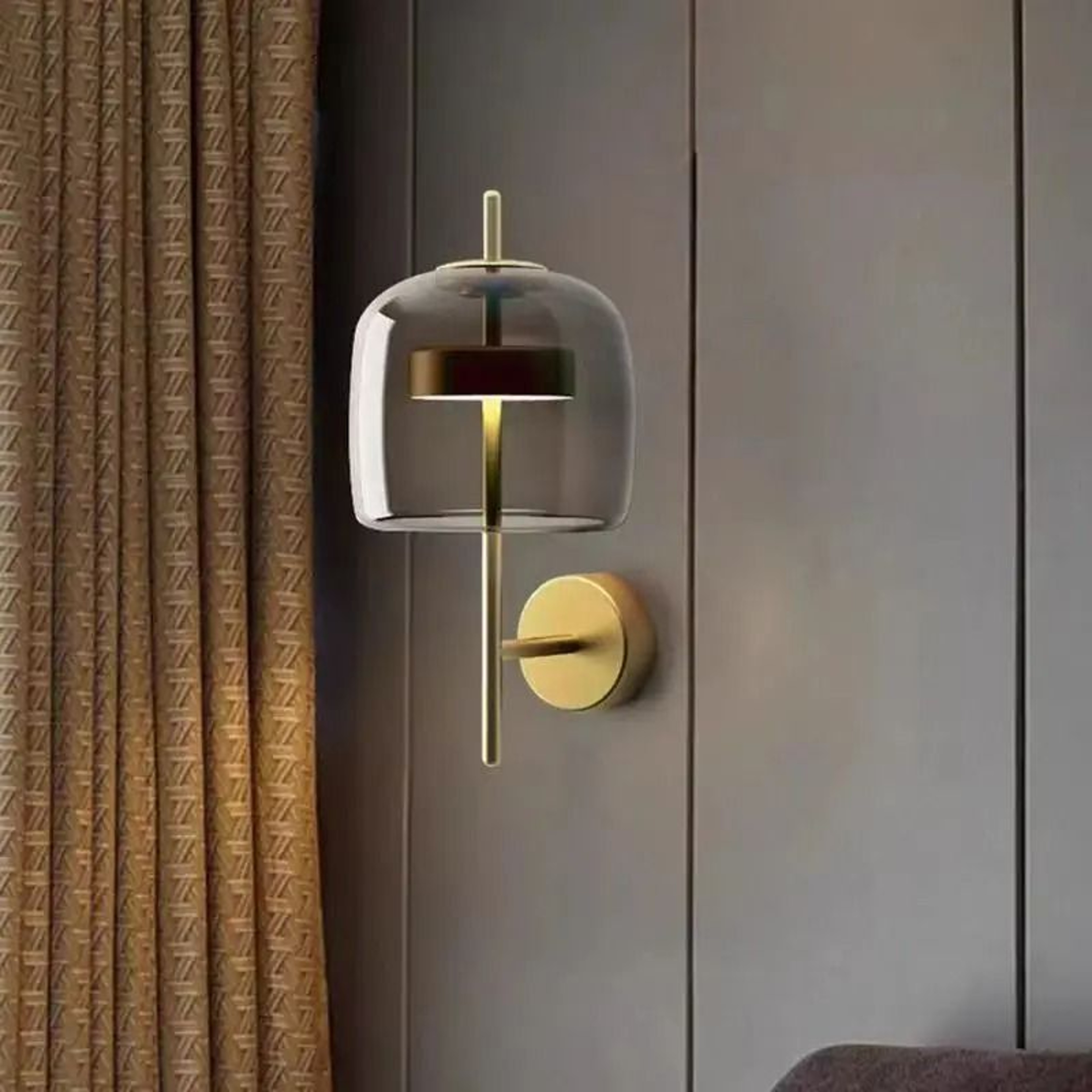 Veloura Glass Designer Wall Lamp 1