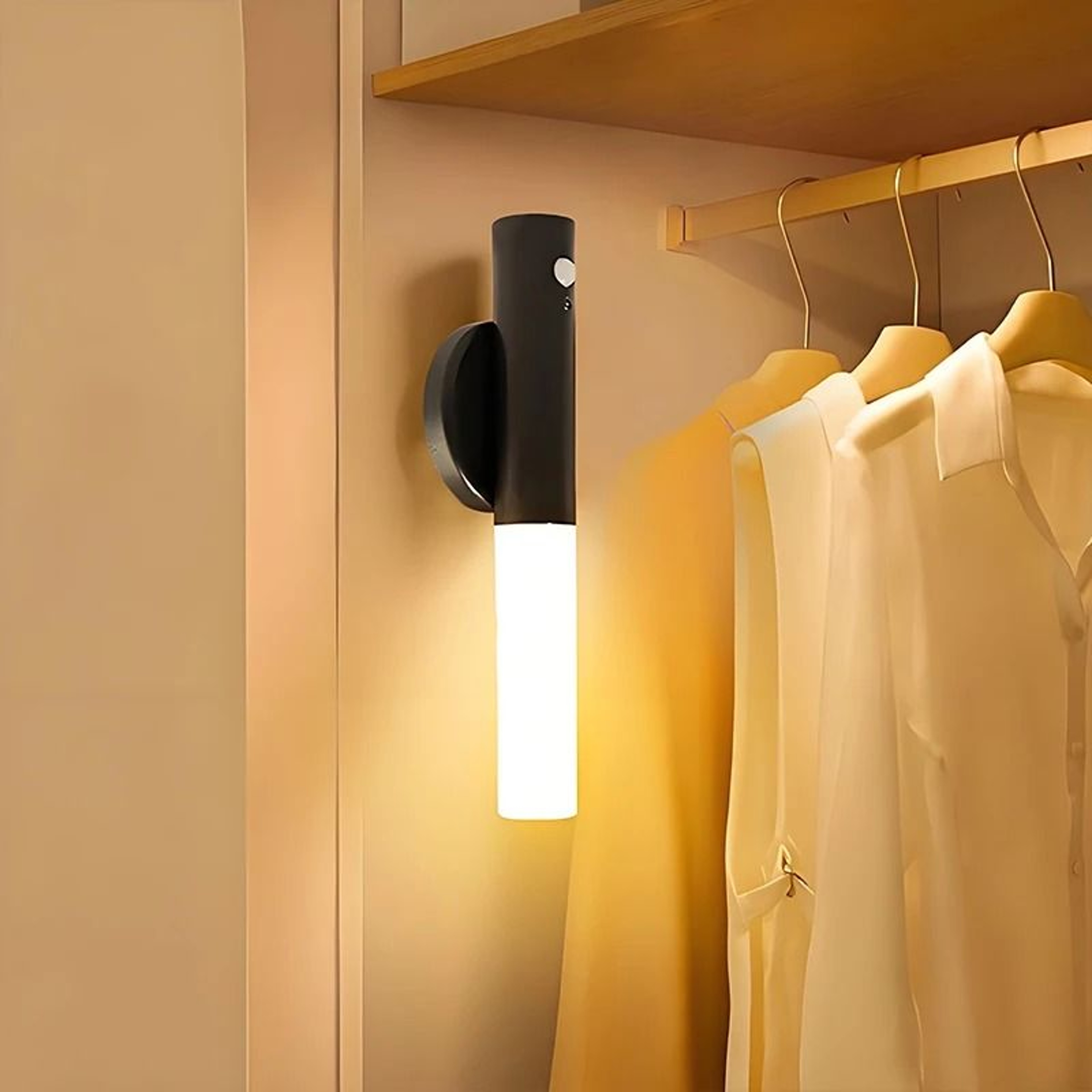 Lunaro Sensor Wall Torch 3