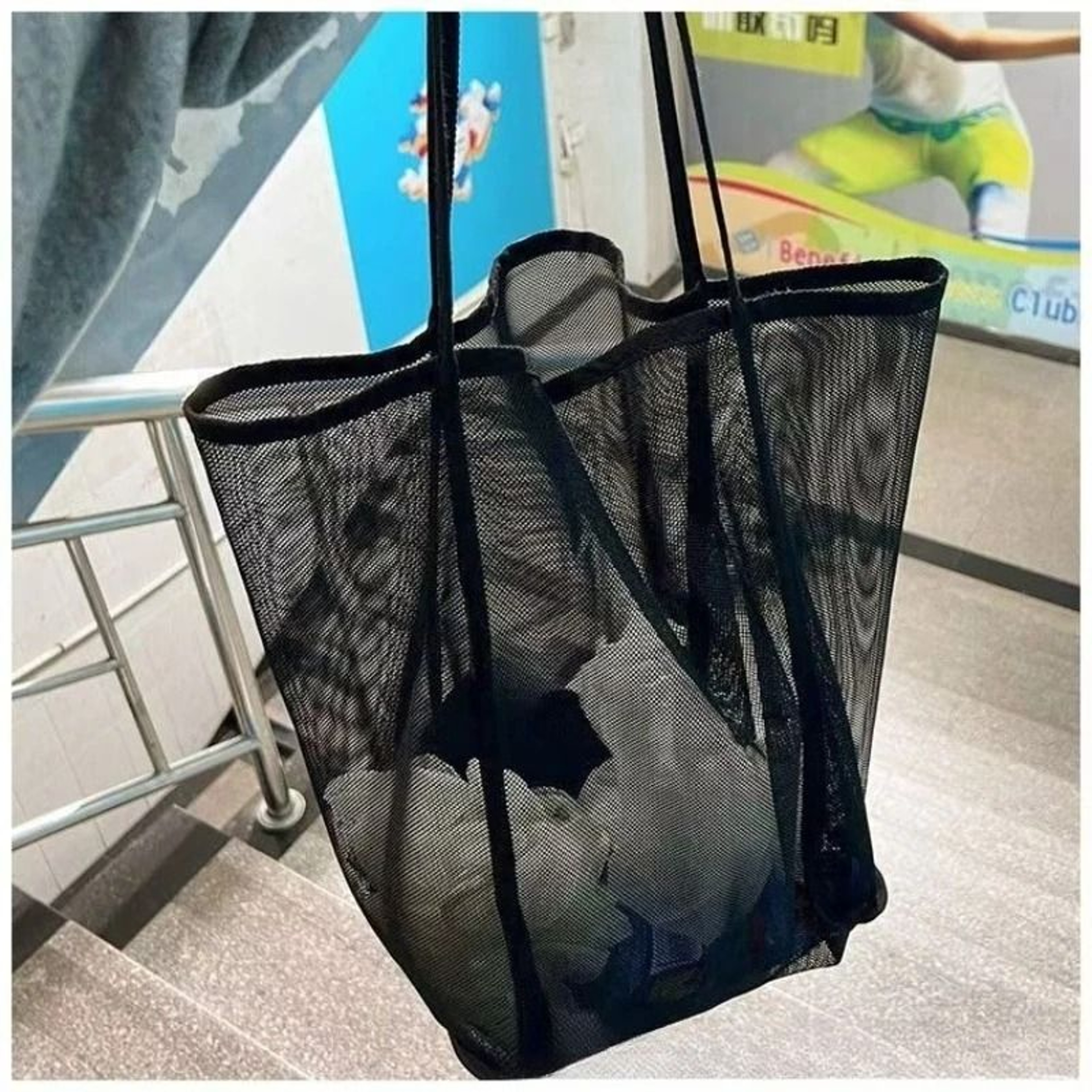 BreezeCarry Mesh Beach Tote 6