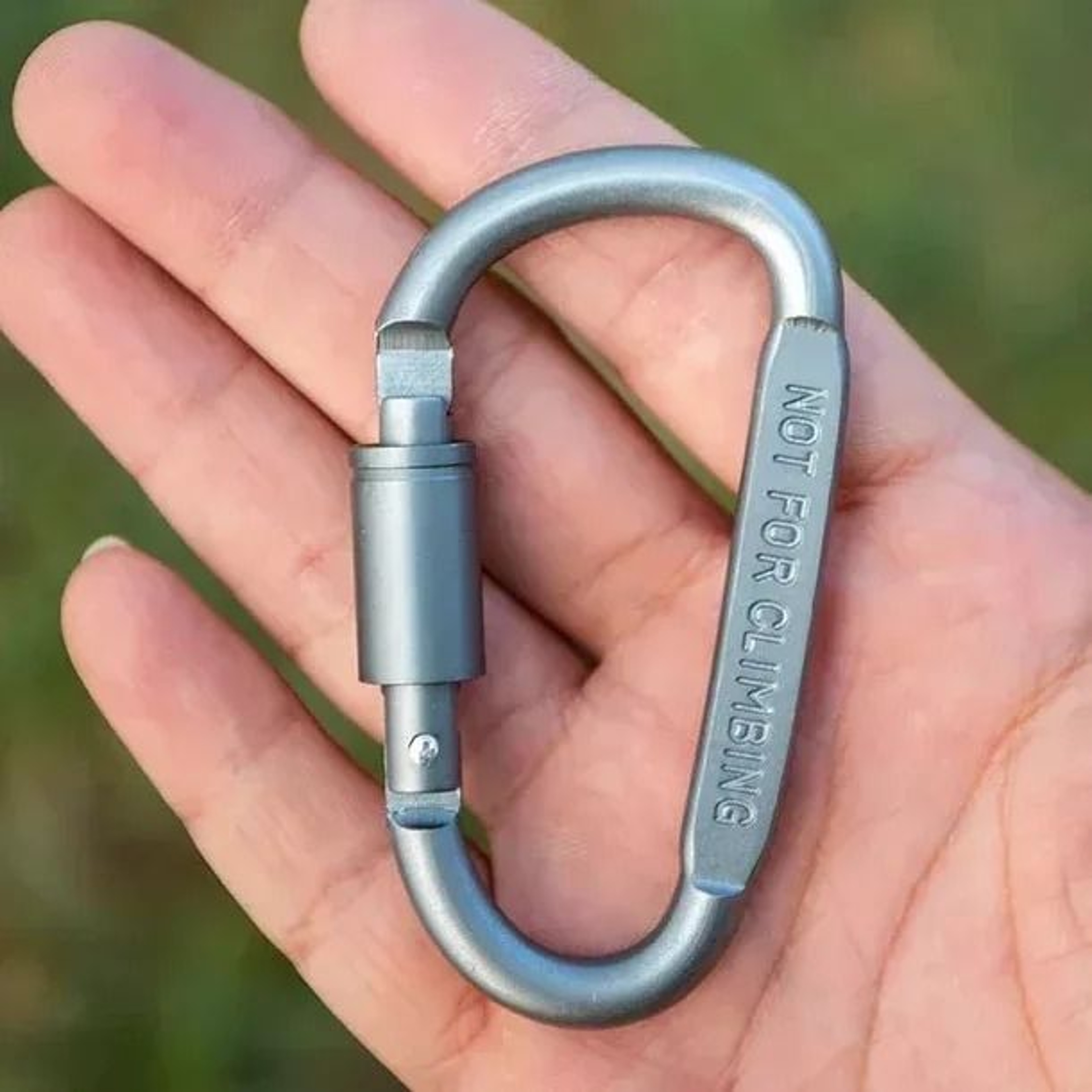 DuraClip Steel Gear Hook 6