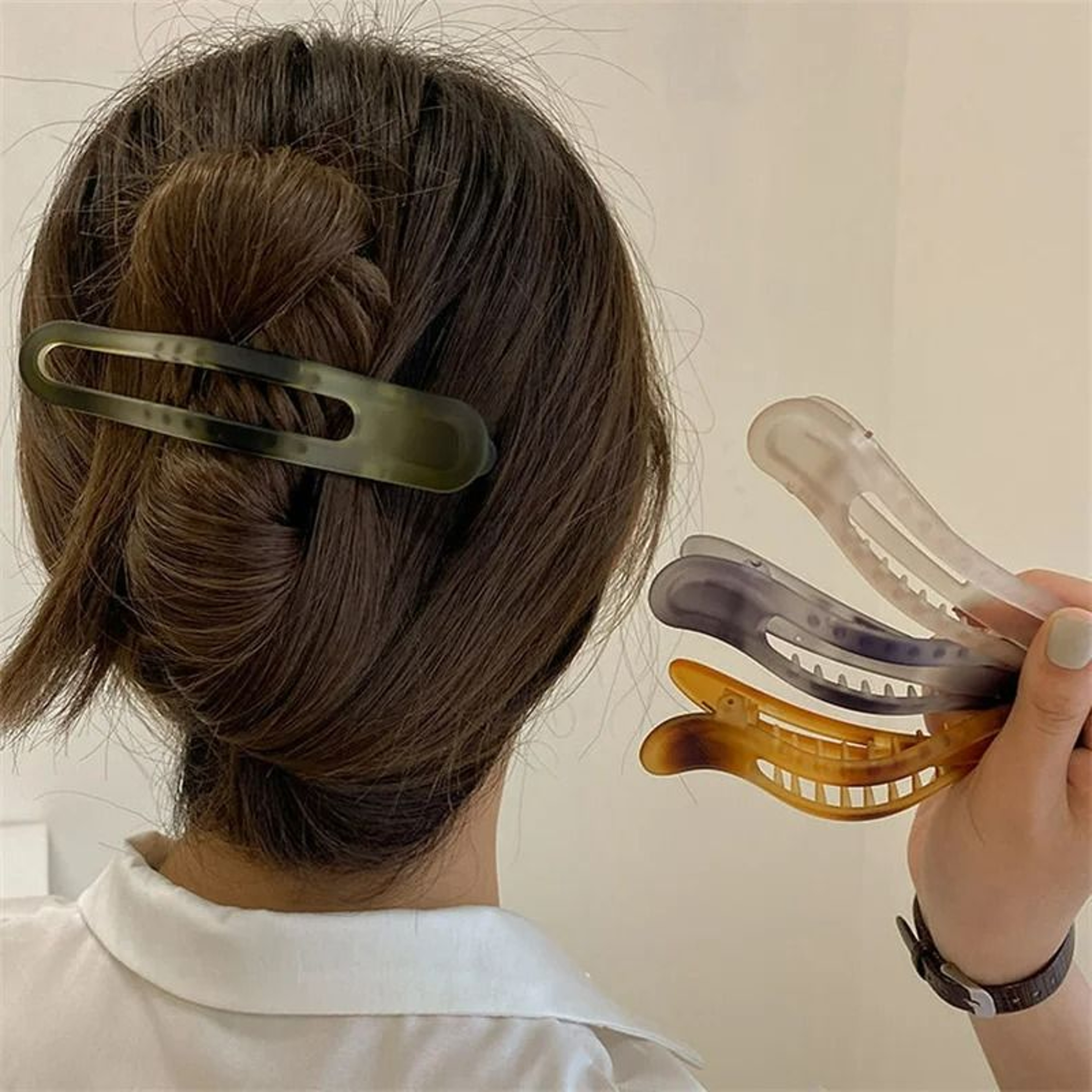 MatteBow Duckbill Hair Claw 1