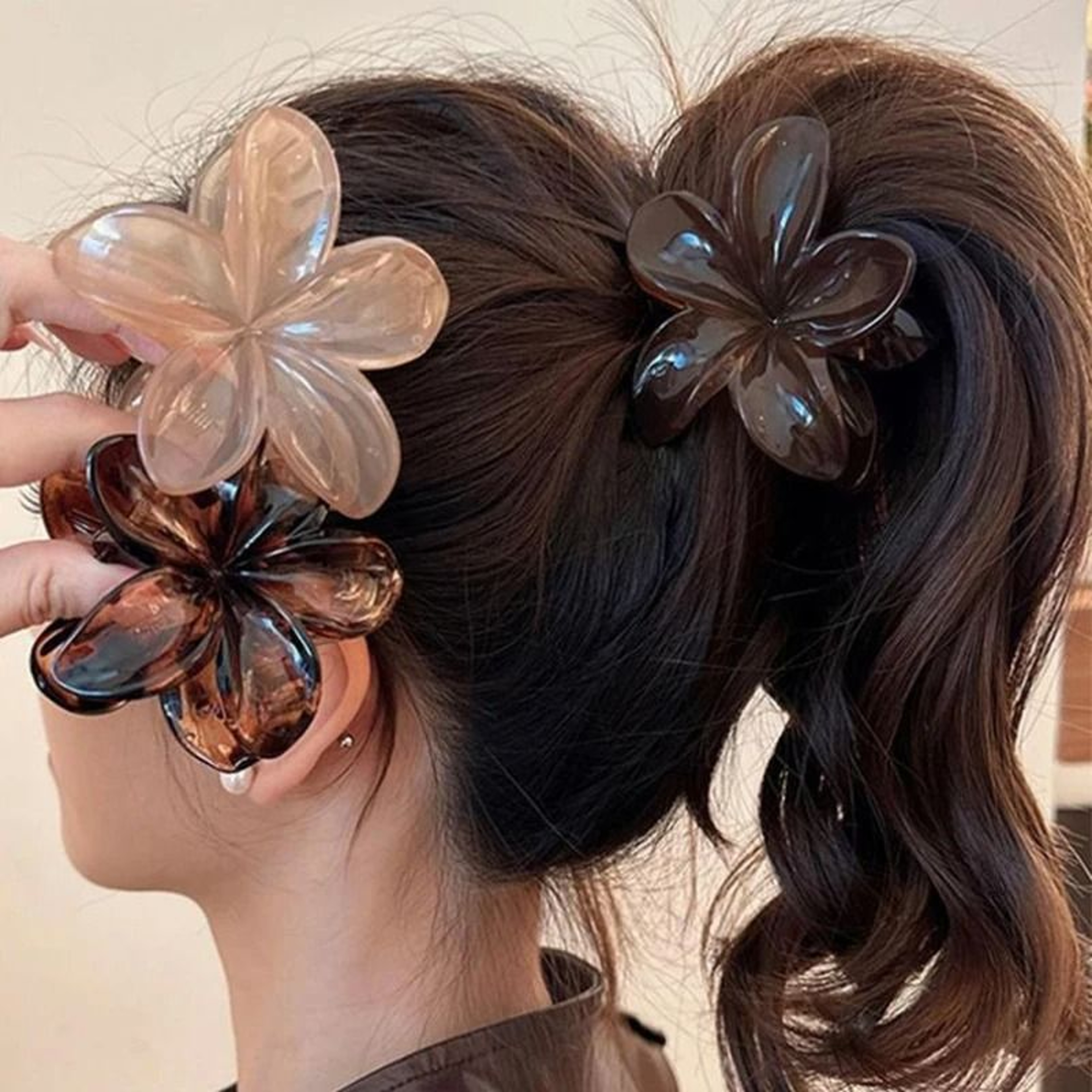 PlumeriaBloom Large Hair Claw 7