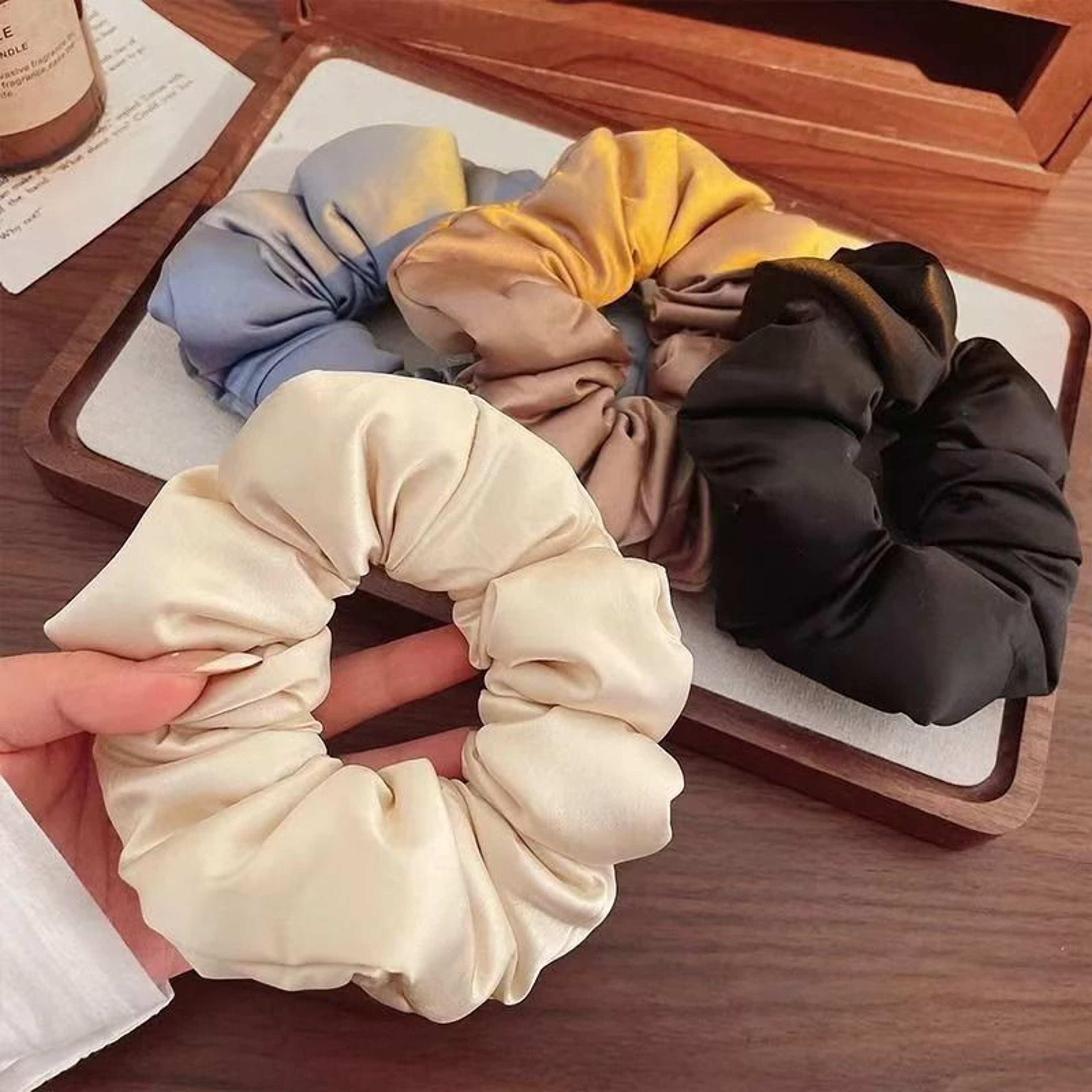 SilkEase Elastic Hair Tie 4