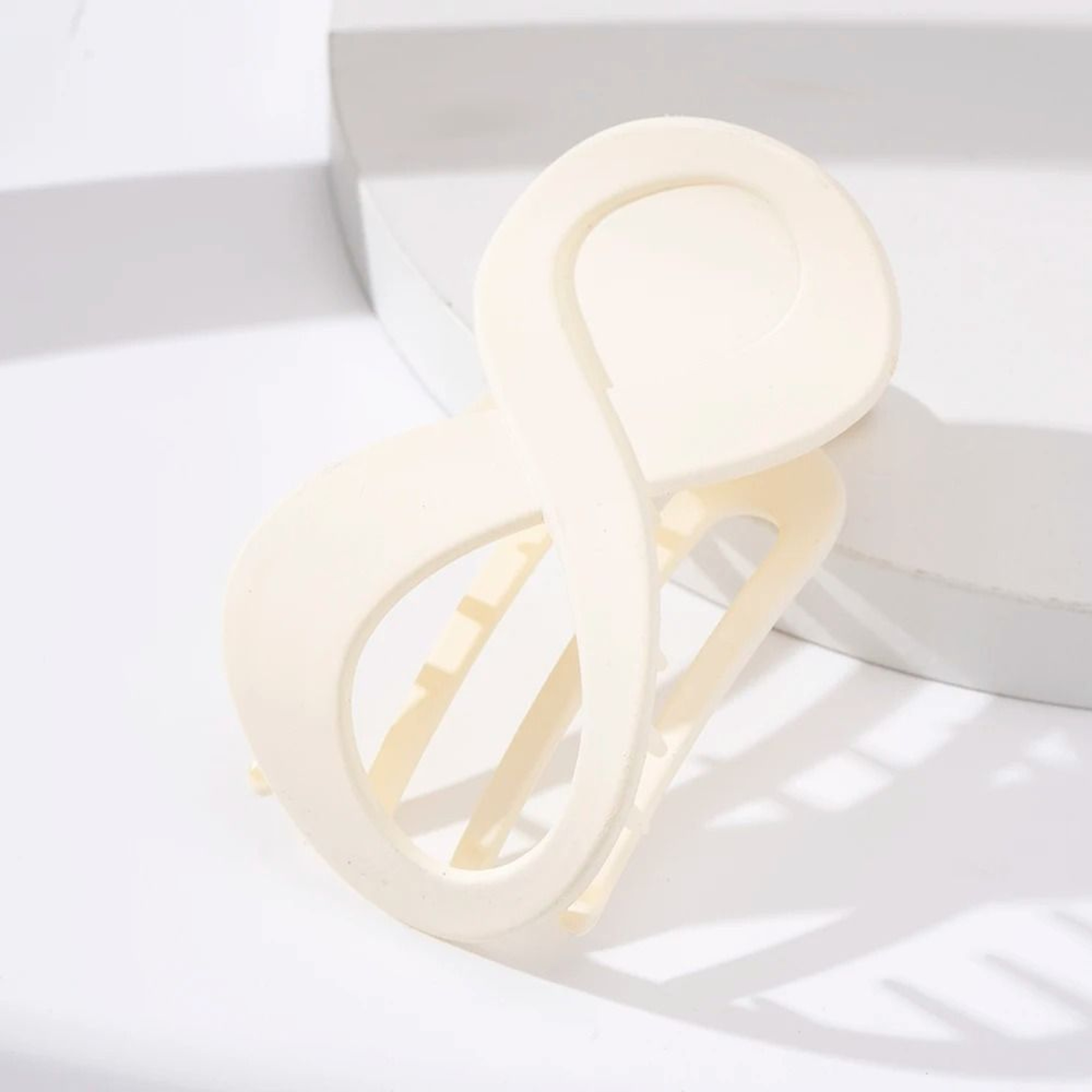 SmoothHold Duckbill Hair Clip 7