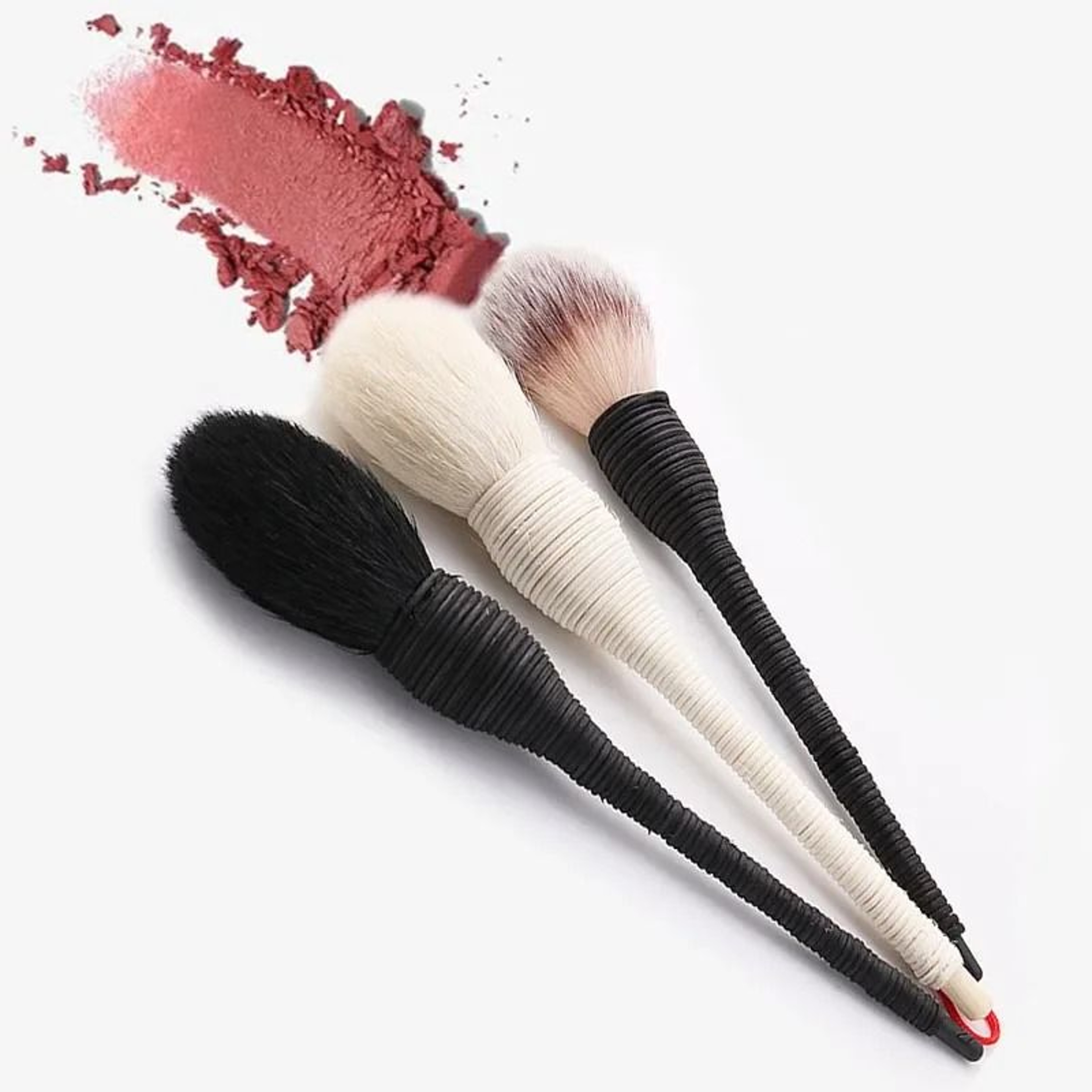 VelvetBloom Goat Hair Makeup Brush 0