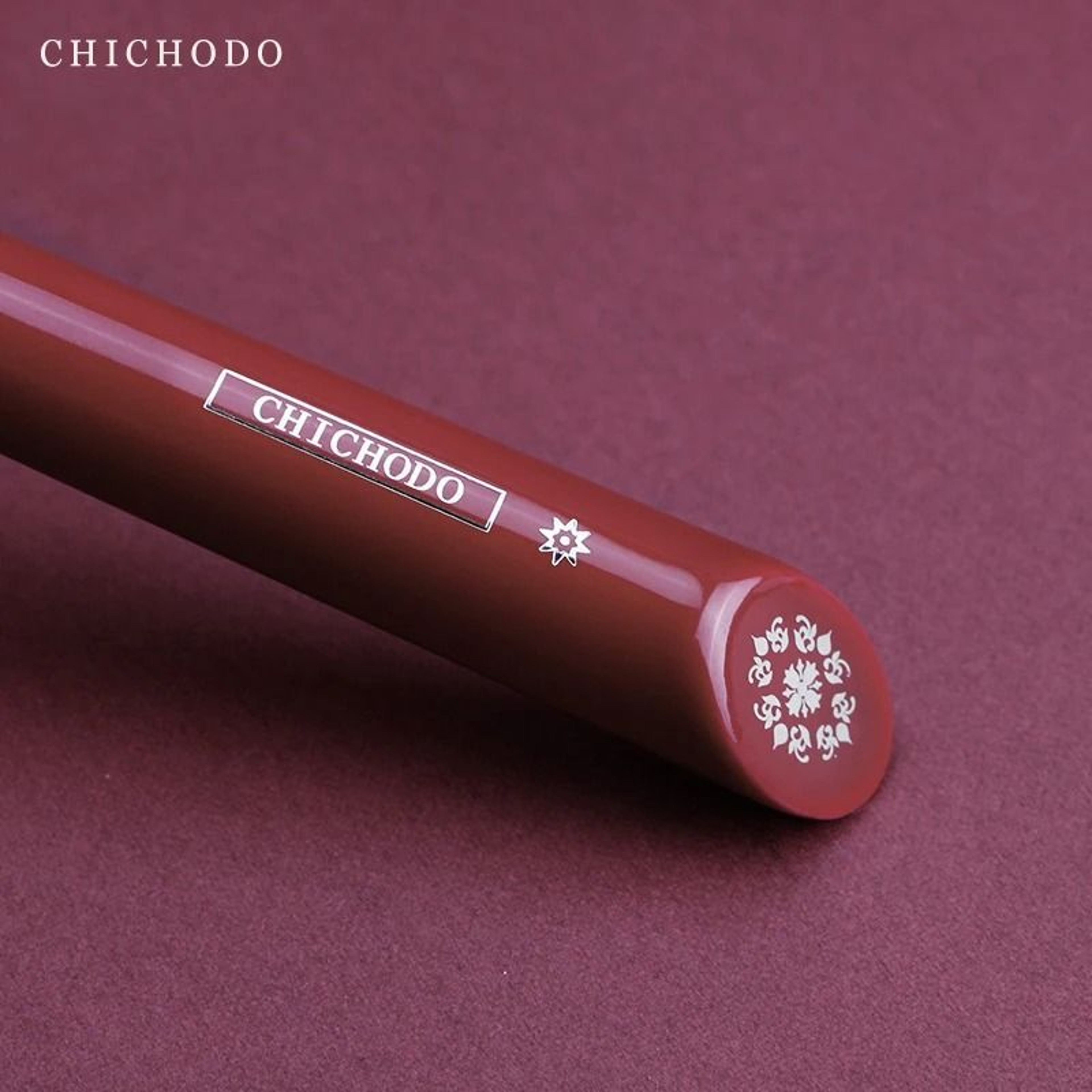 RoseLine Precision Makeup Brush 4
