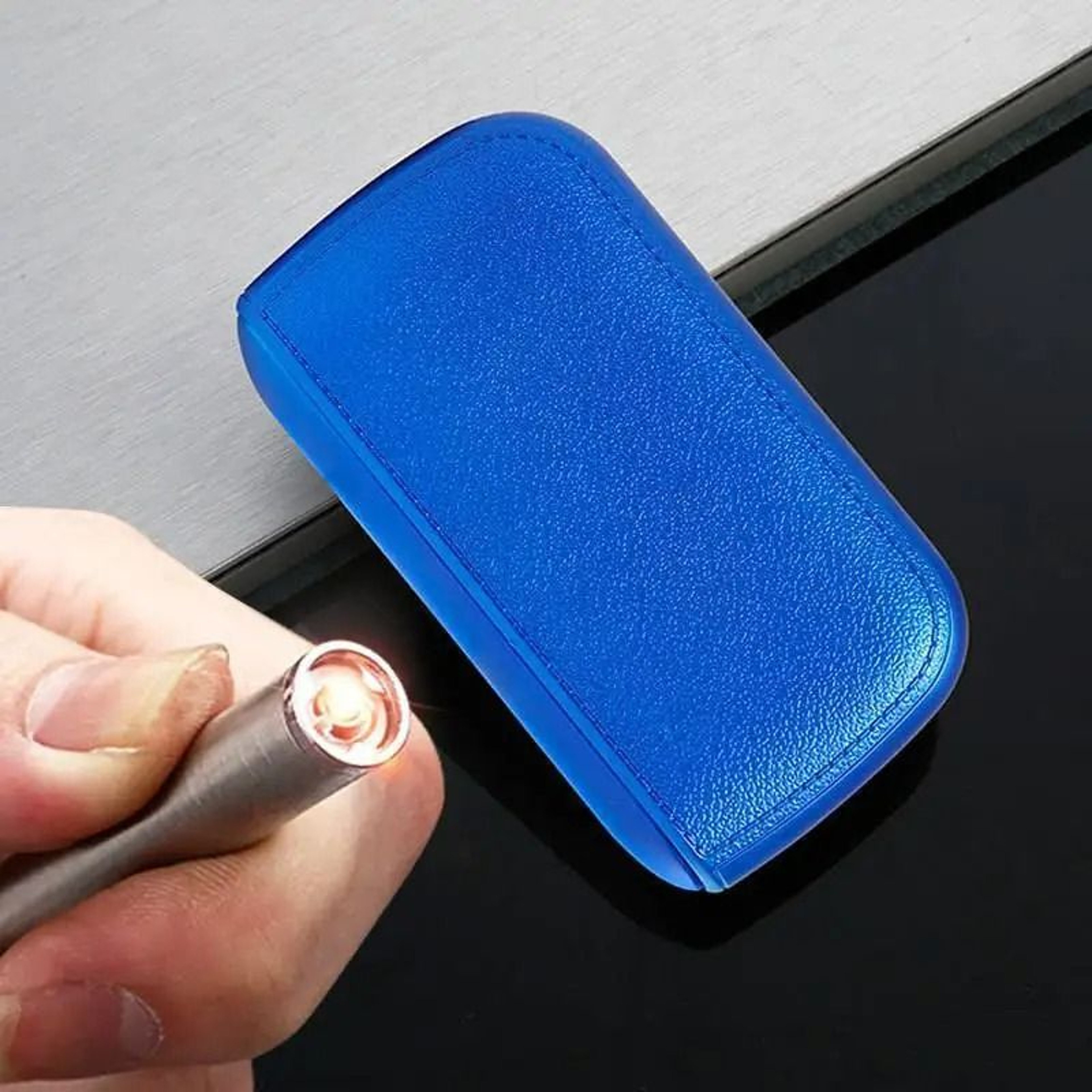 IgniteLux USB Lighter Cigarette Case 6