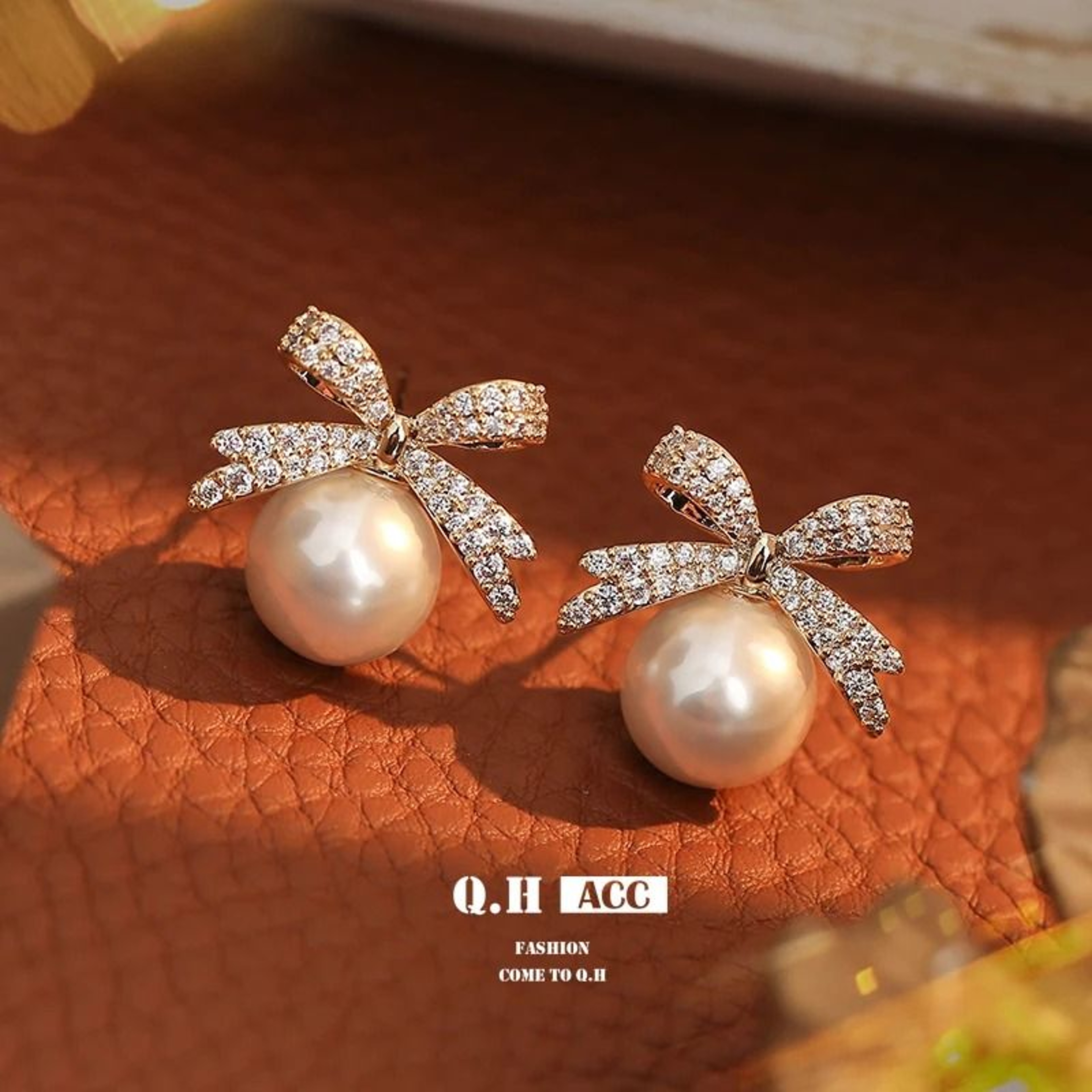 PearlBelle Sparkling Bow Earrings 6