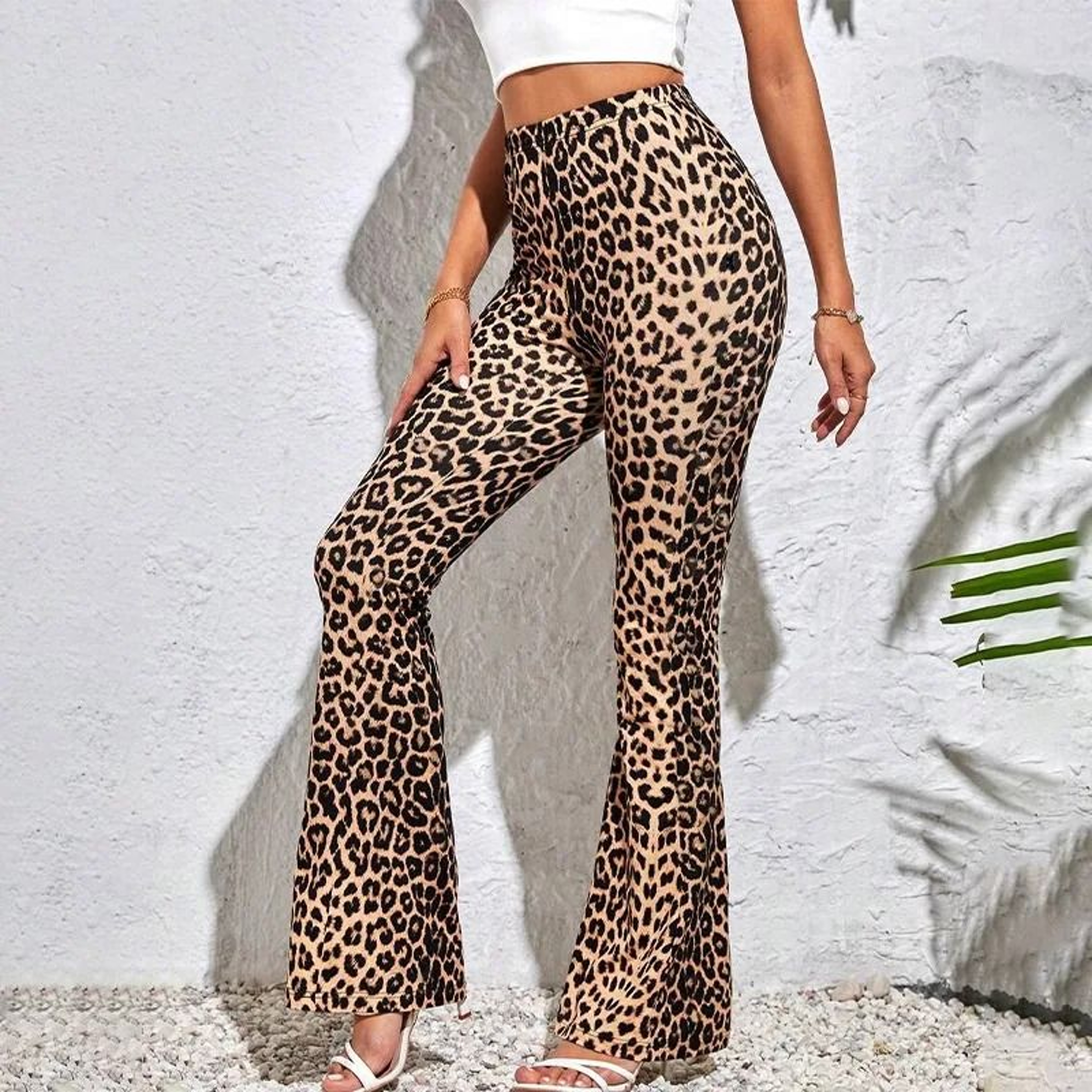 WildSculpt Leopard Print High Waist Flared Leggings 0