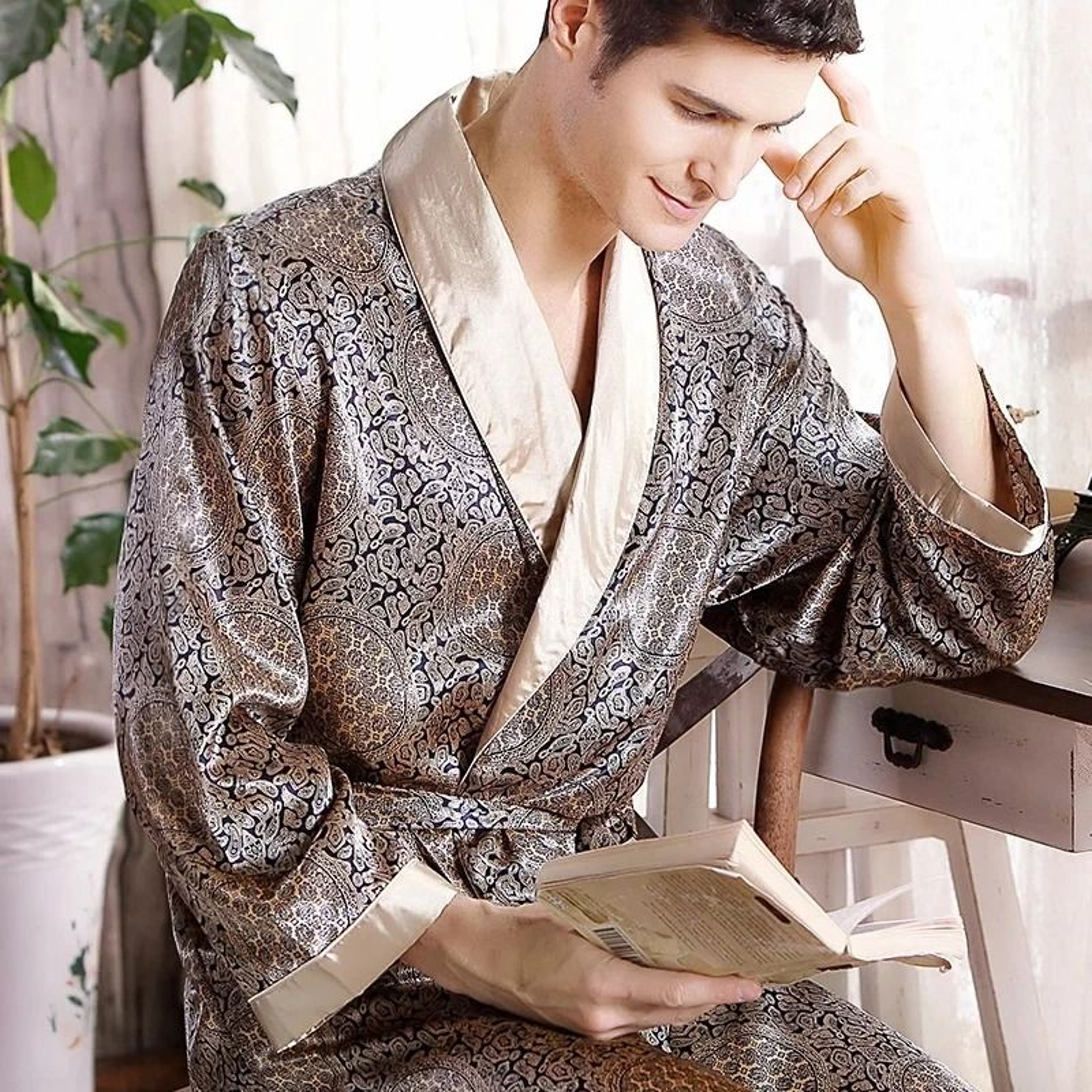 RegalSilk Mens Gold Print Satin Kimono Robe 3