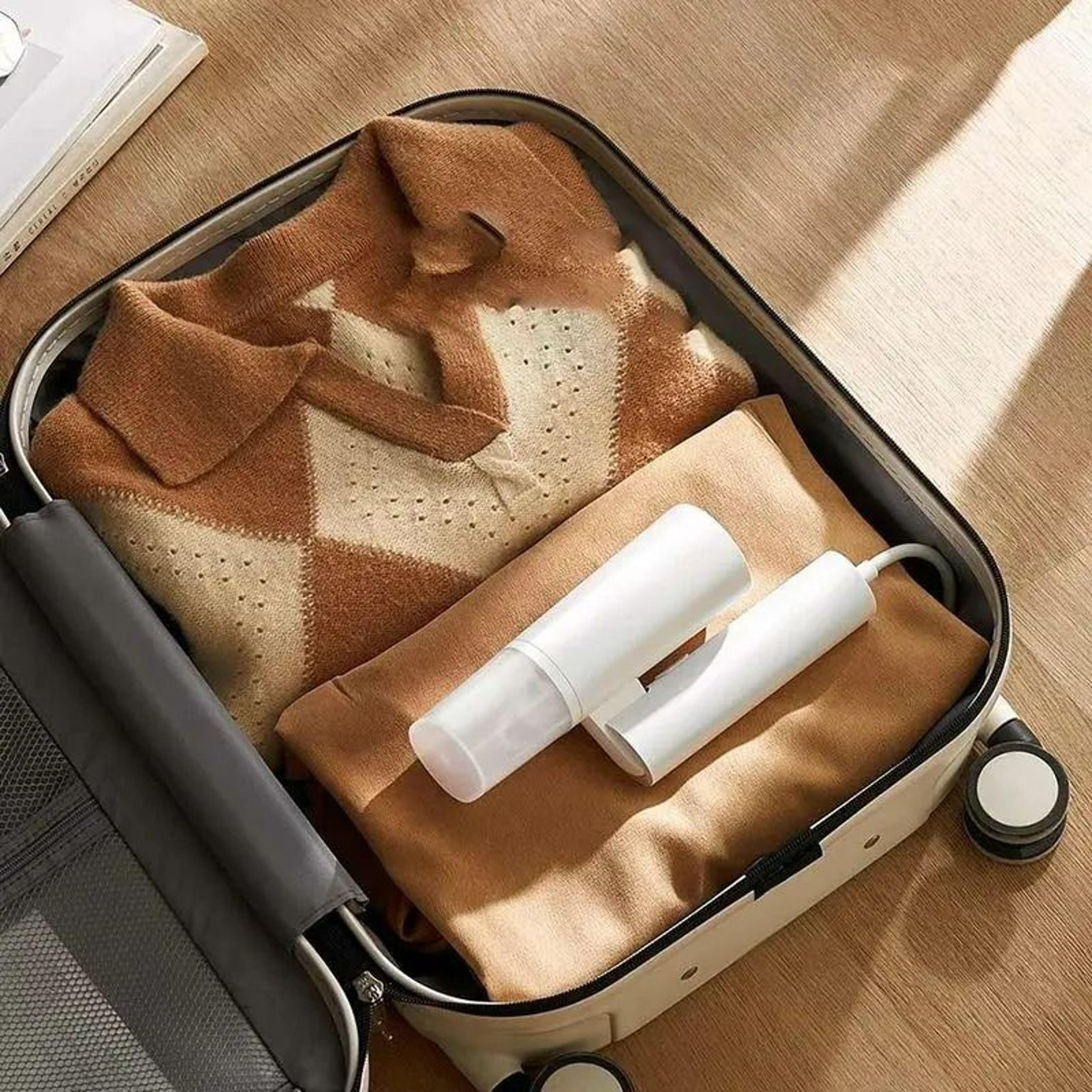 Foldable Handheld Garment Steamer 6
