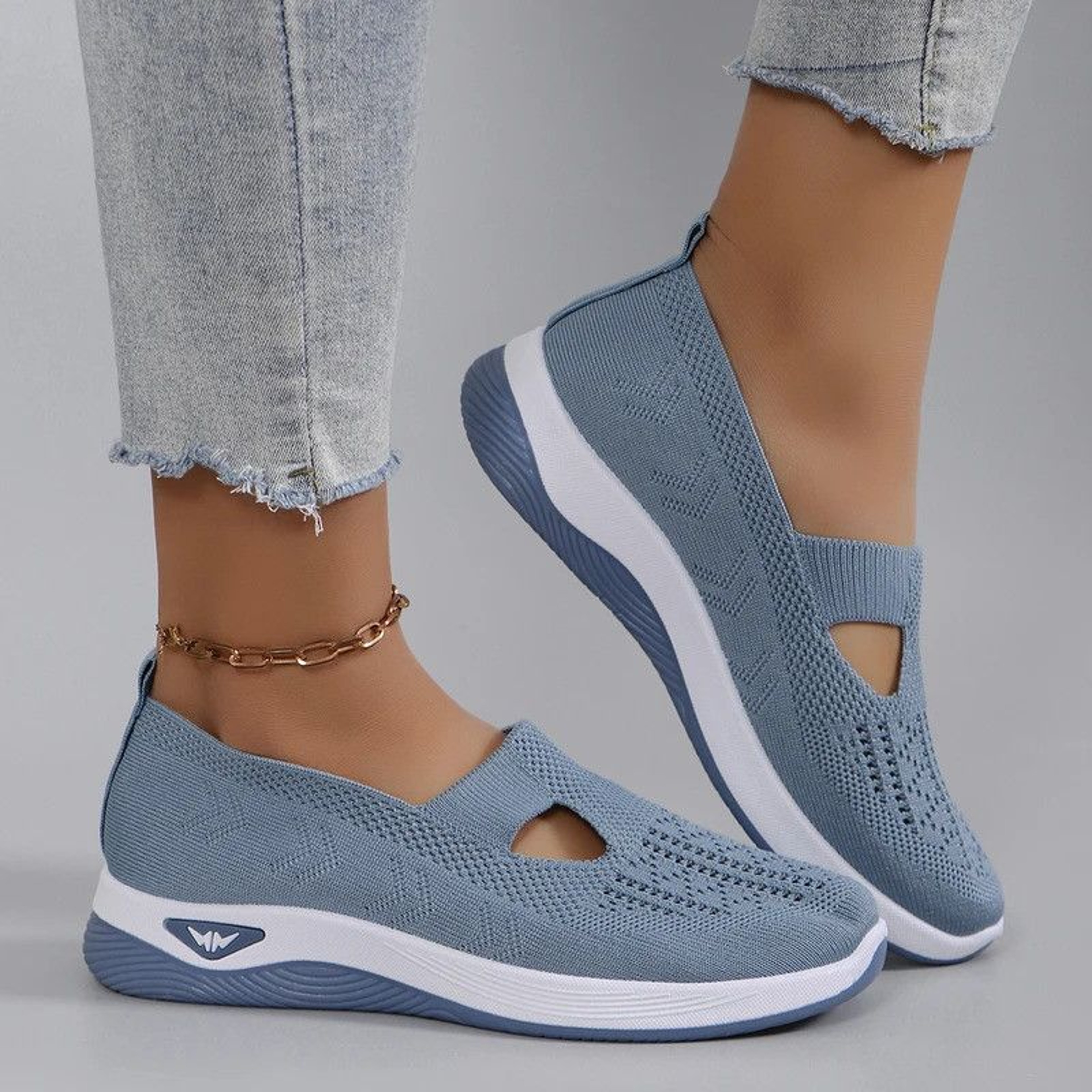 Womens Lightweight Breathable NonSlip Casual Sports Sneakers 0