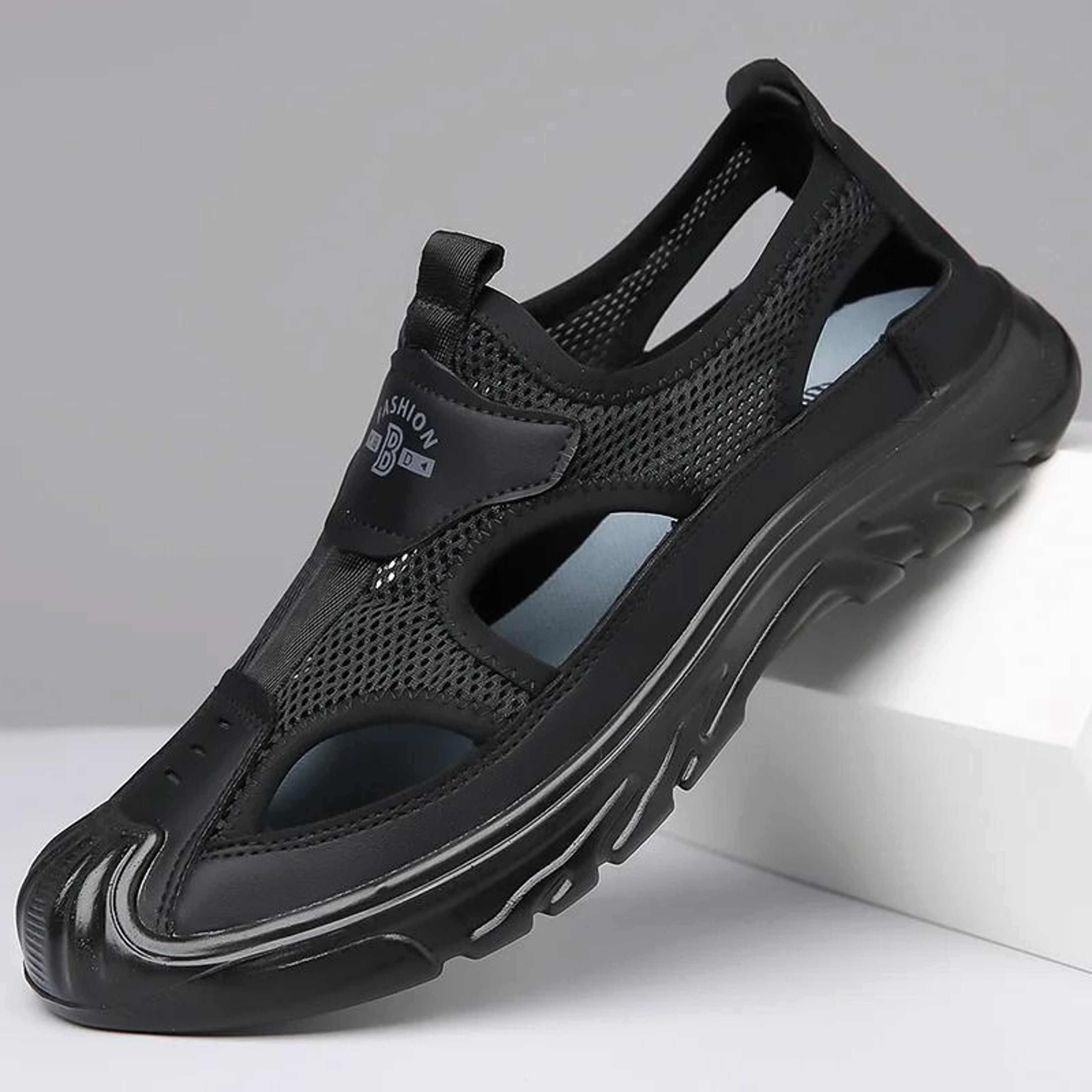 Mens Lightweight Summer Sneakers With Soft Sole And Breathable Mesh For Everyday Comfort 1