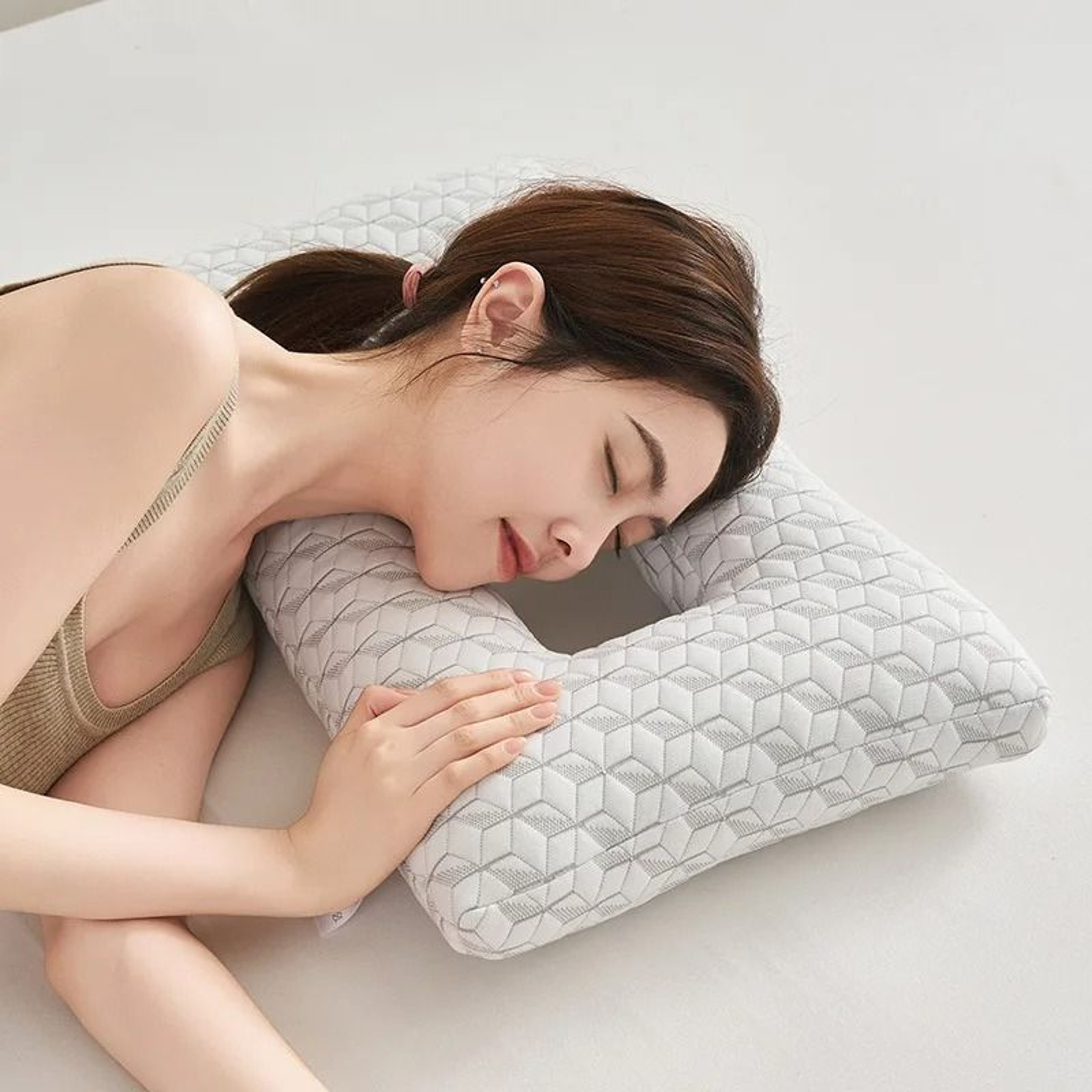 Side Sleeper Ear Protection Pillow For Ear Piercing Comfort And Pressure Relief 7