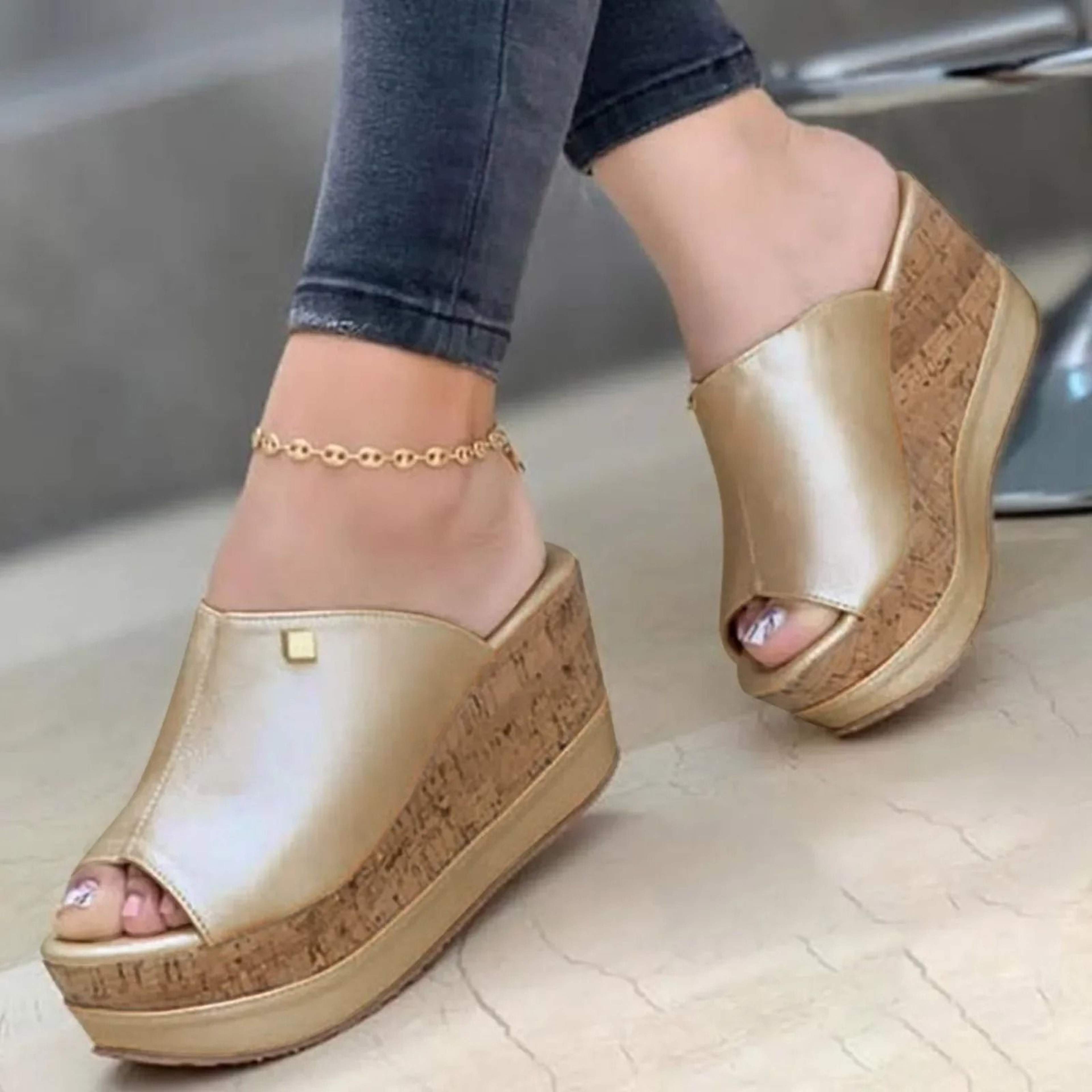 Womens Roman Wedge Sandals With Solid Color Platform Design 6