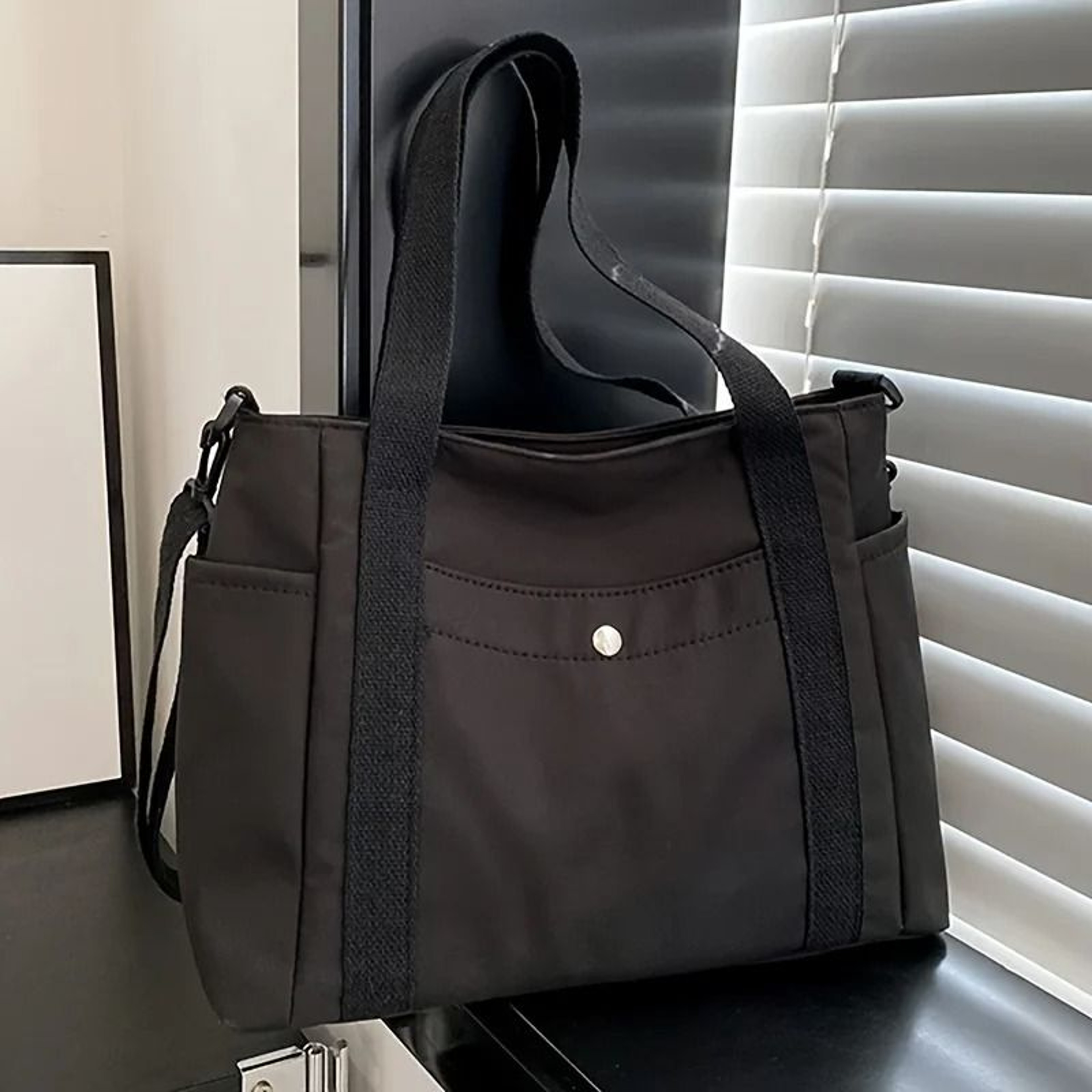 Large Capacity Nylon Crossbody Bag Casual Solid Color Messenger Shoulder Bag With Removable Strap 8