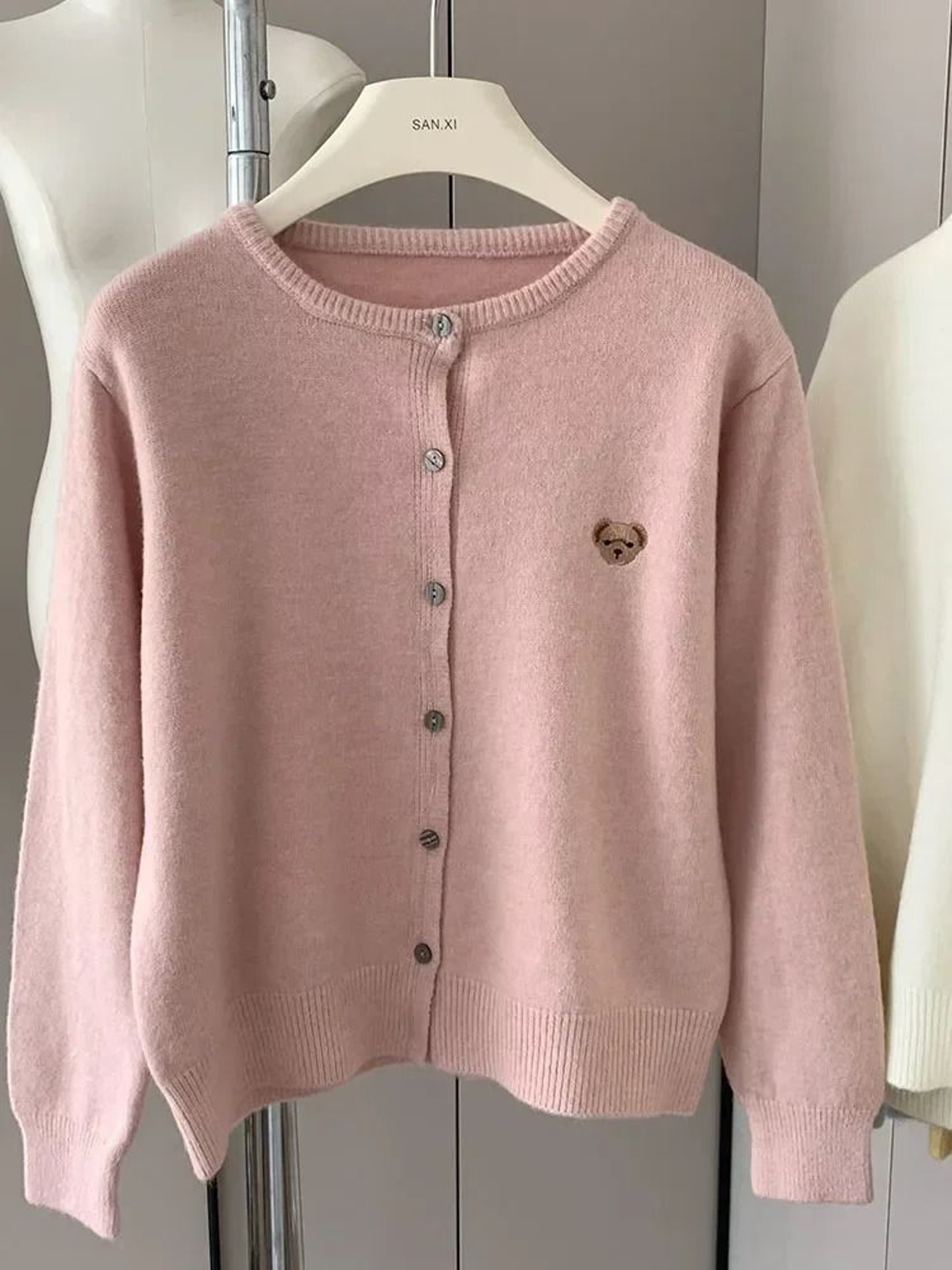 Zekye Autumn O Neck Knit Sweater With Sweet Cartoon Embroidery 2