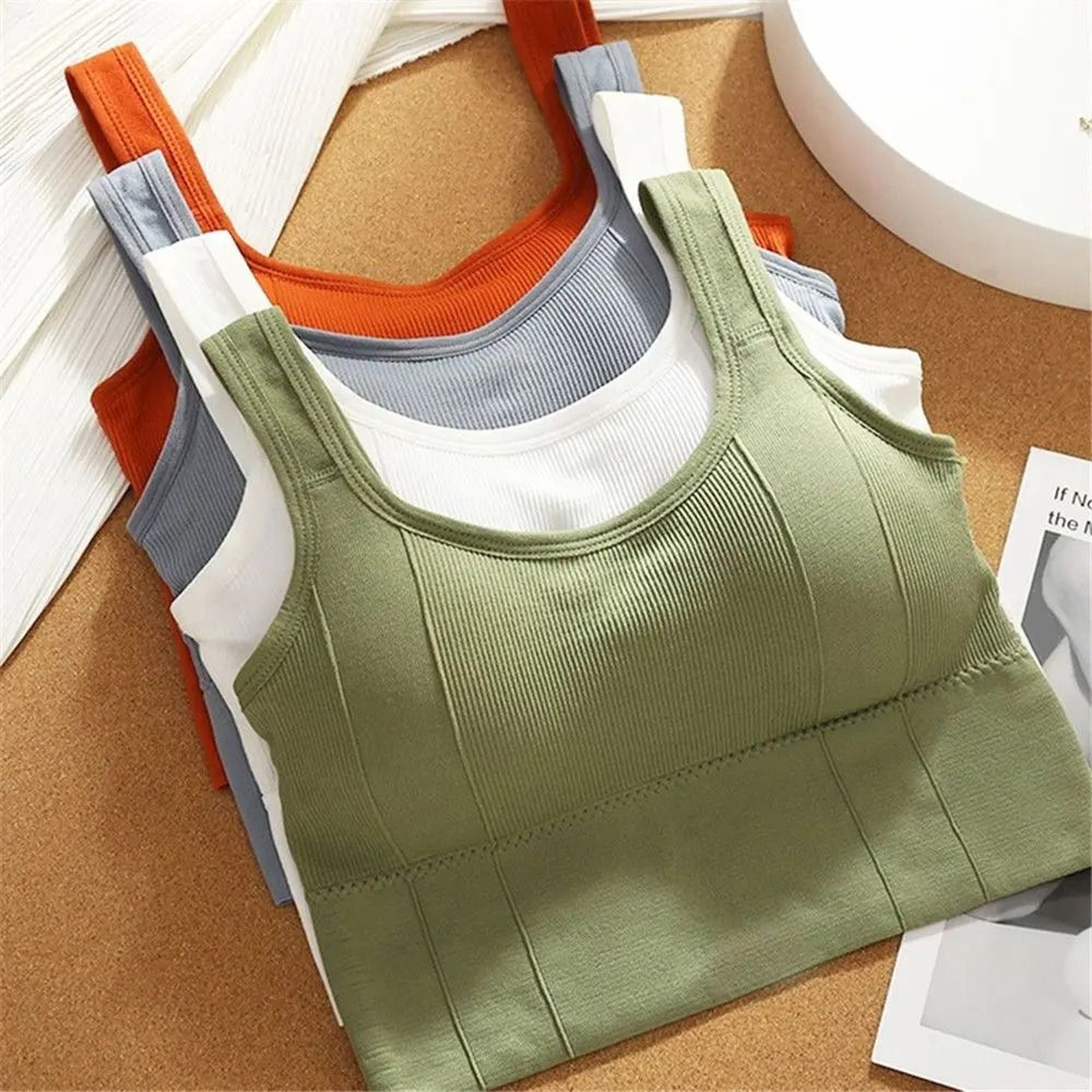 Breathable Sports Bra Seamless Yoga Fitness Top For Women 0