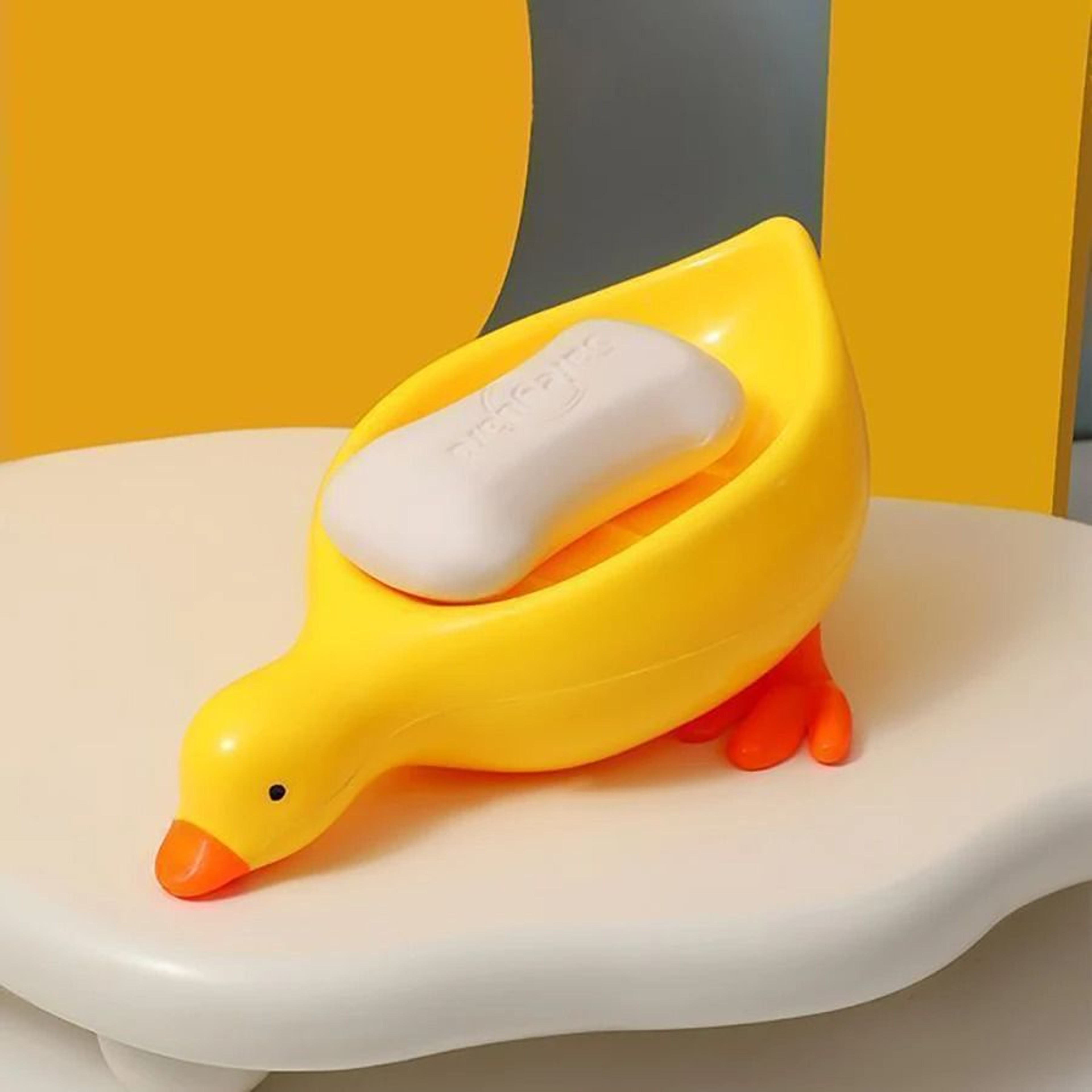 Duck Shaped Soap Rack Plastic Non Slip Drain Soap Dish 3