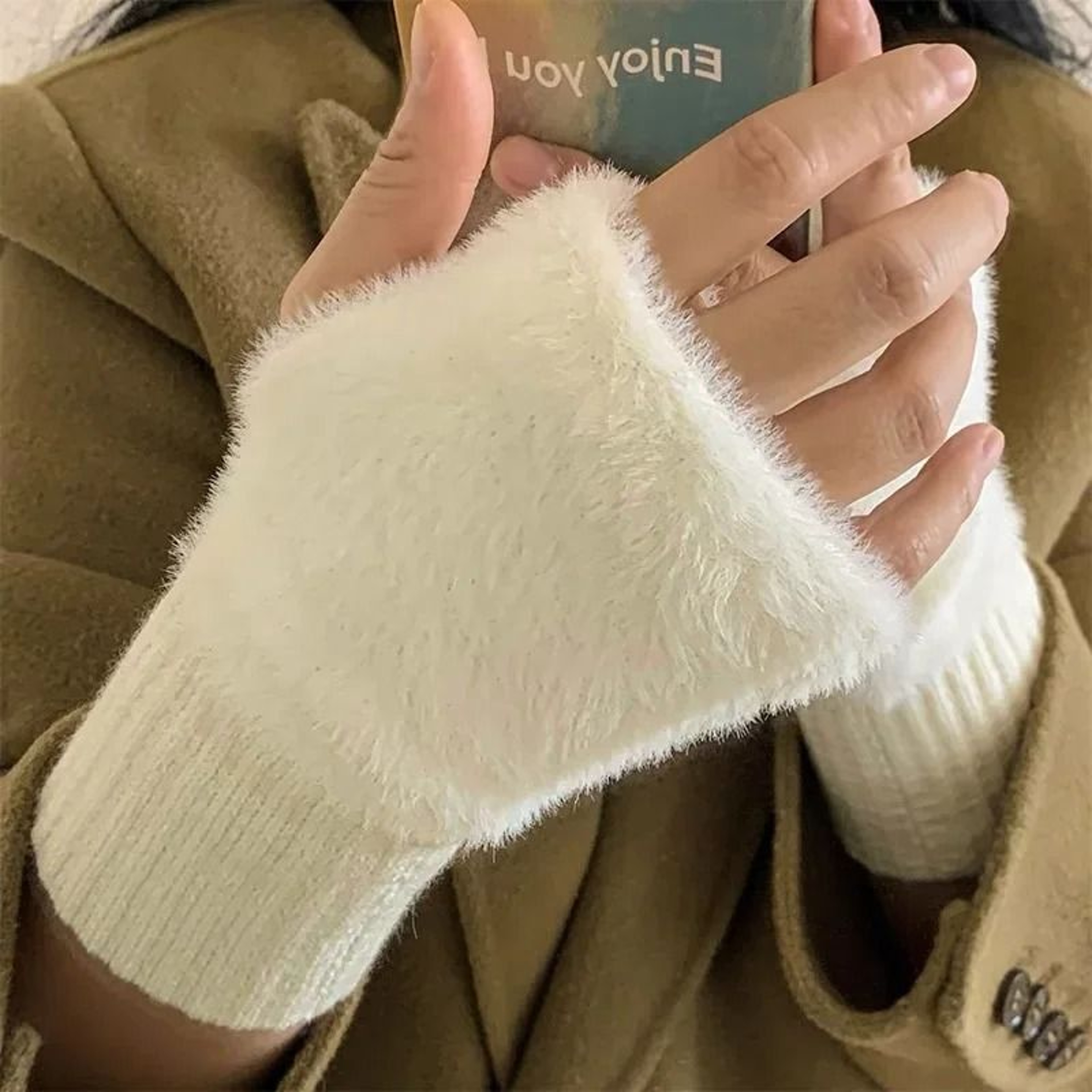 Winter Half Finger Gloves For Women Plush Knitted Fingerless Wrist Warmers 2