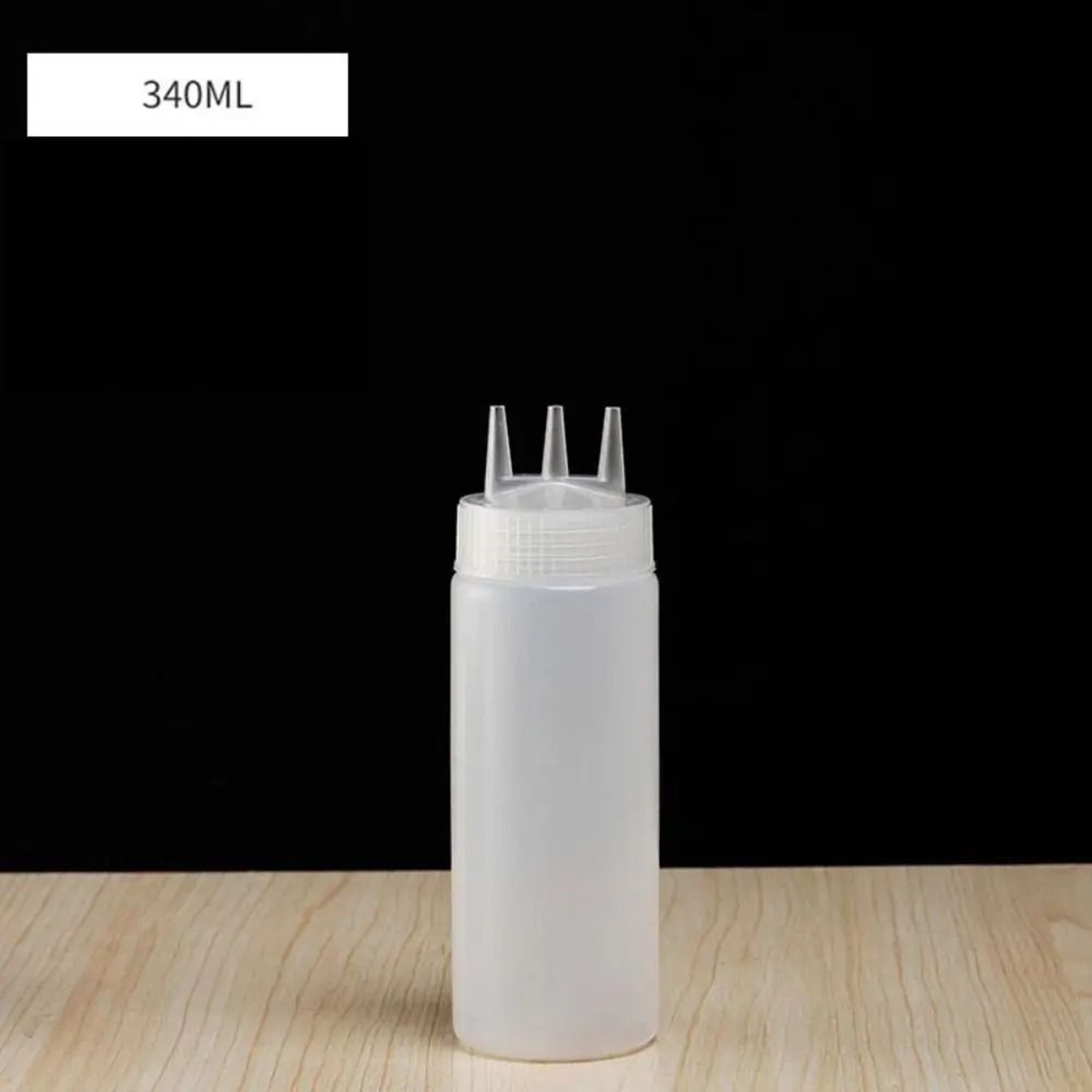 Plastic Graduated Squeeze Sauce Bottle With Three Nozzles For Condiments 6