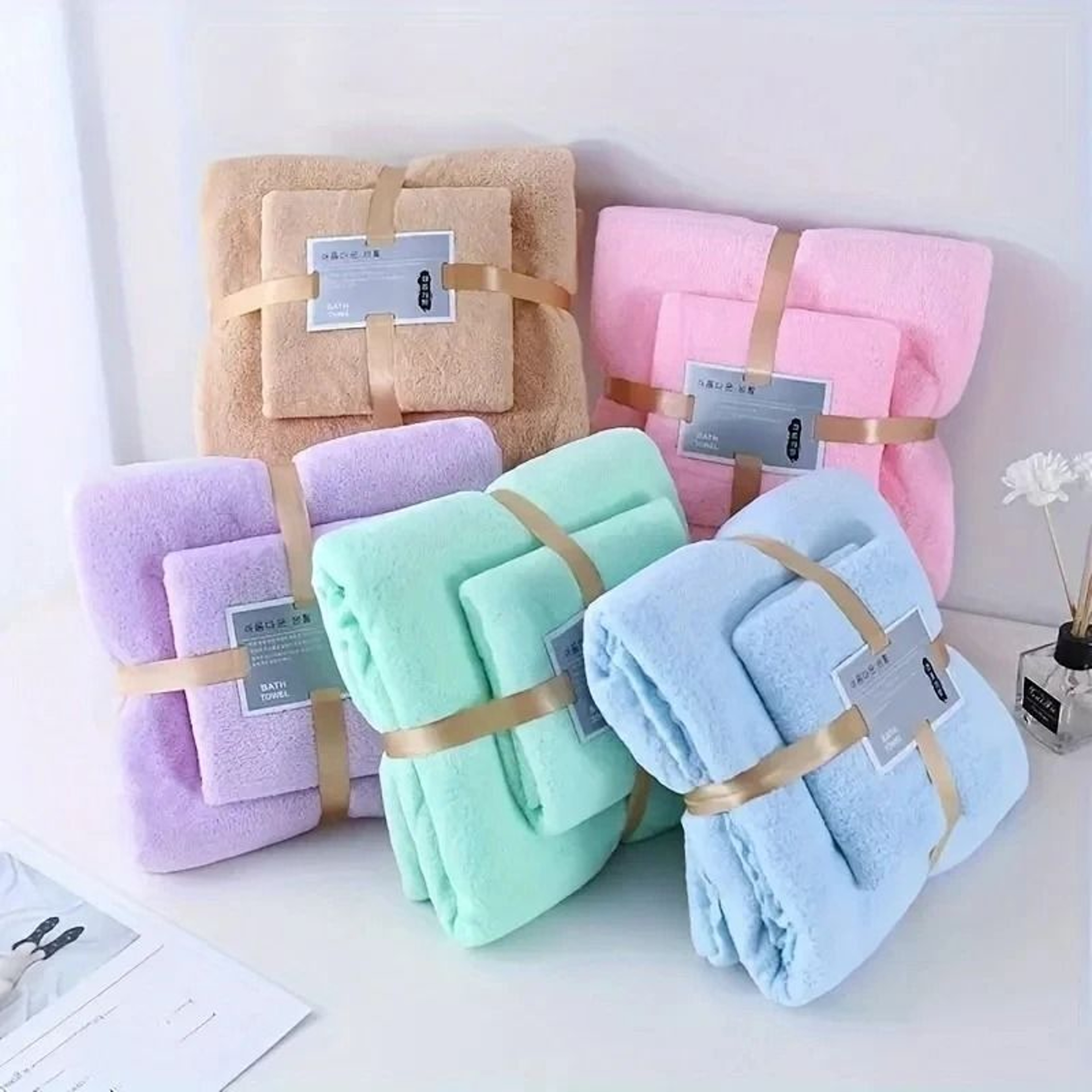 Coral Velvet Bath Towel Set 2 Pieces 70 X 140 Cm And 35 X 75 Cm 0