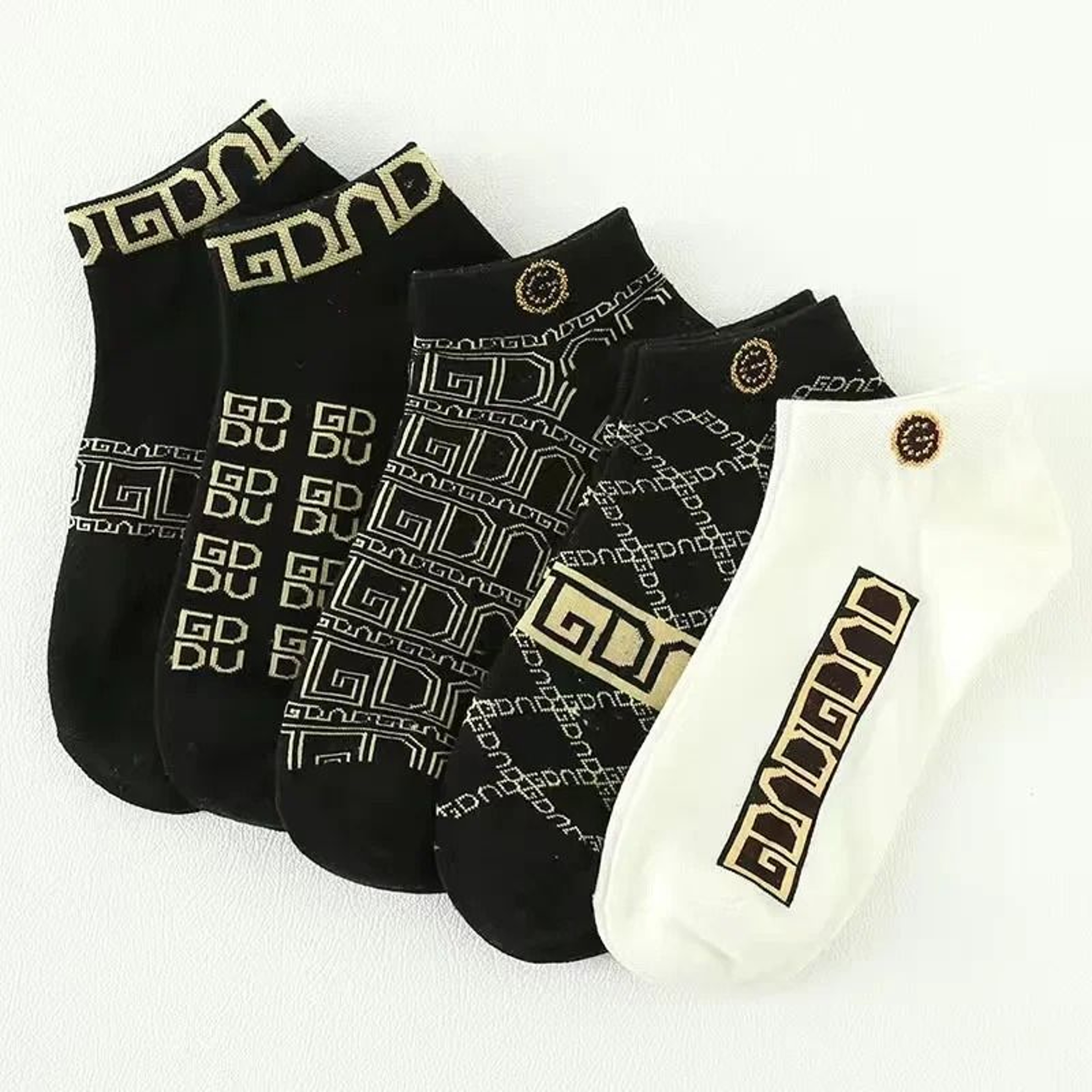 Men Thin Breathable Low Cut Socks 5