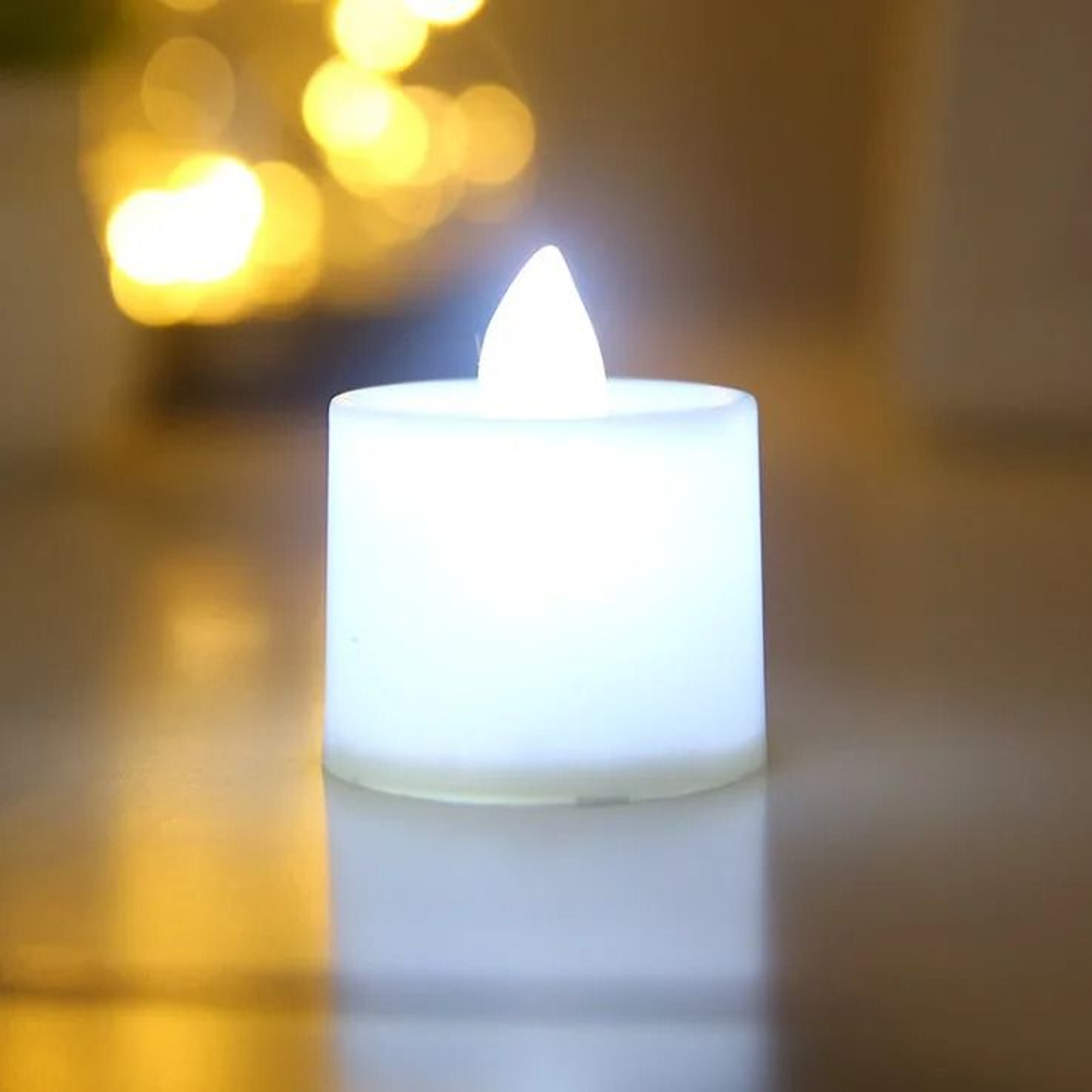 LED Candle Battery Powered Flameless Tea Candle 1