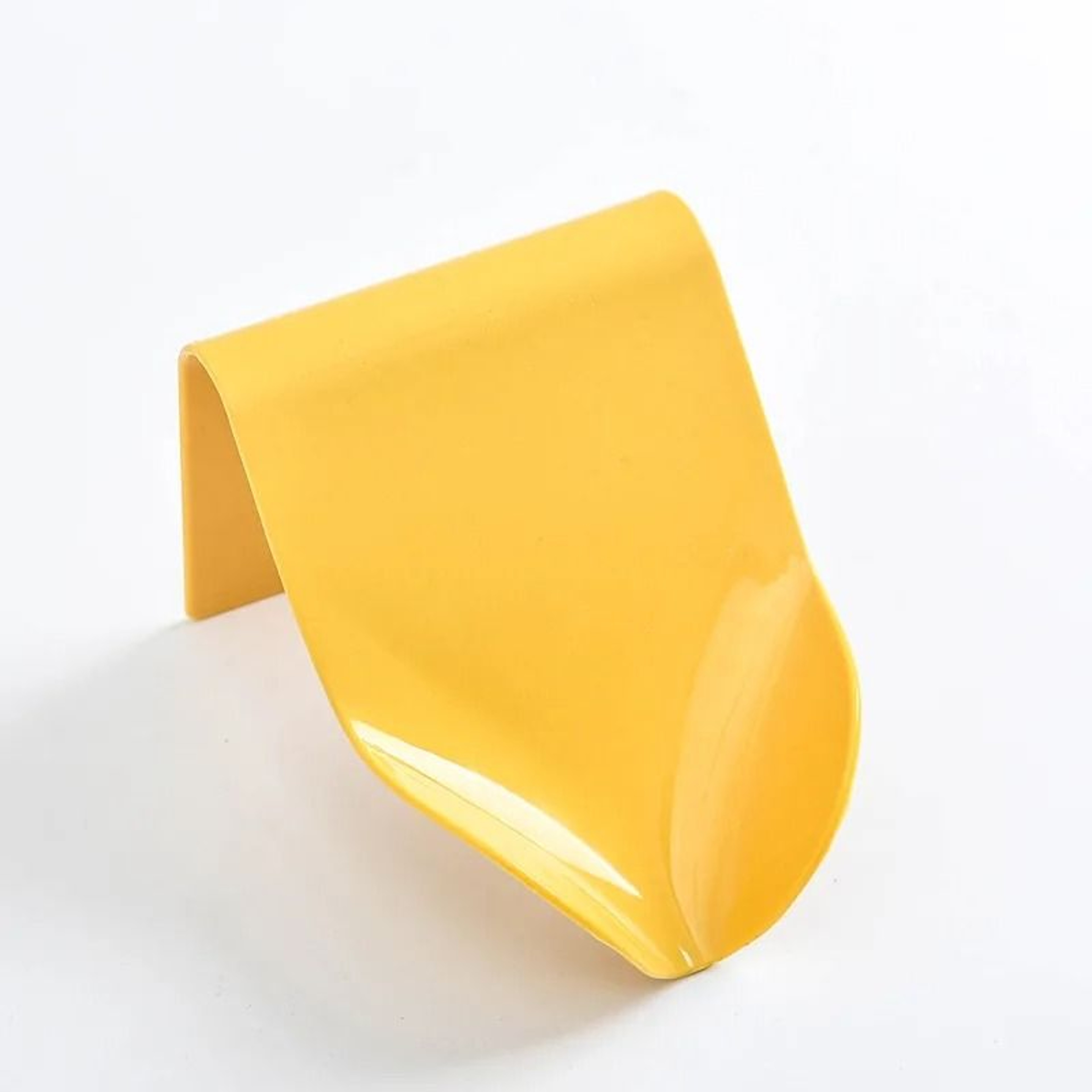 Wall Mounted Plastic Self Adhesive Bathroom Soap Holder With Drain 10