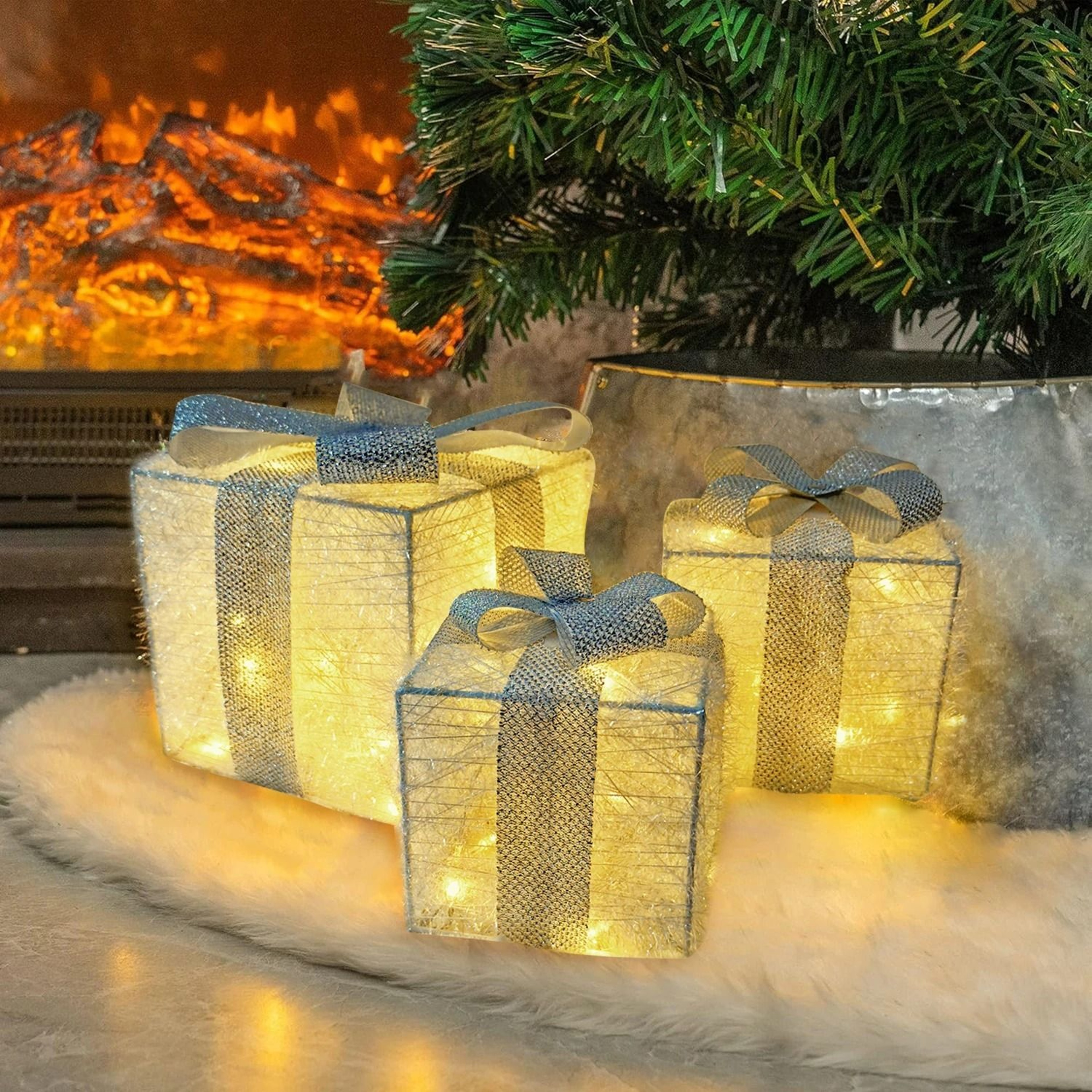 Set Of 3 Christmas Lighted Gift Box Set LED Holiday Decoration For Home And Yard 0