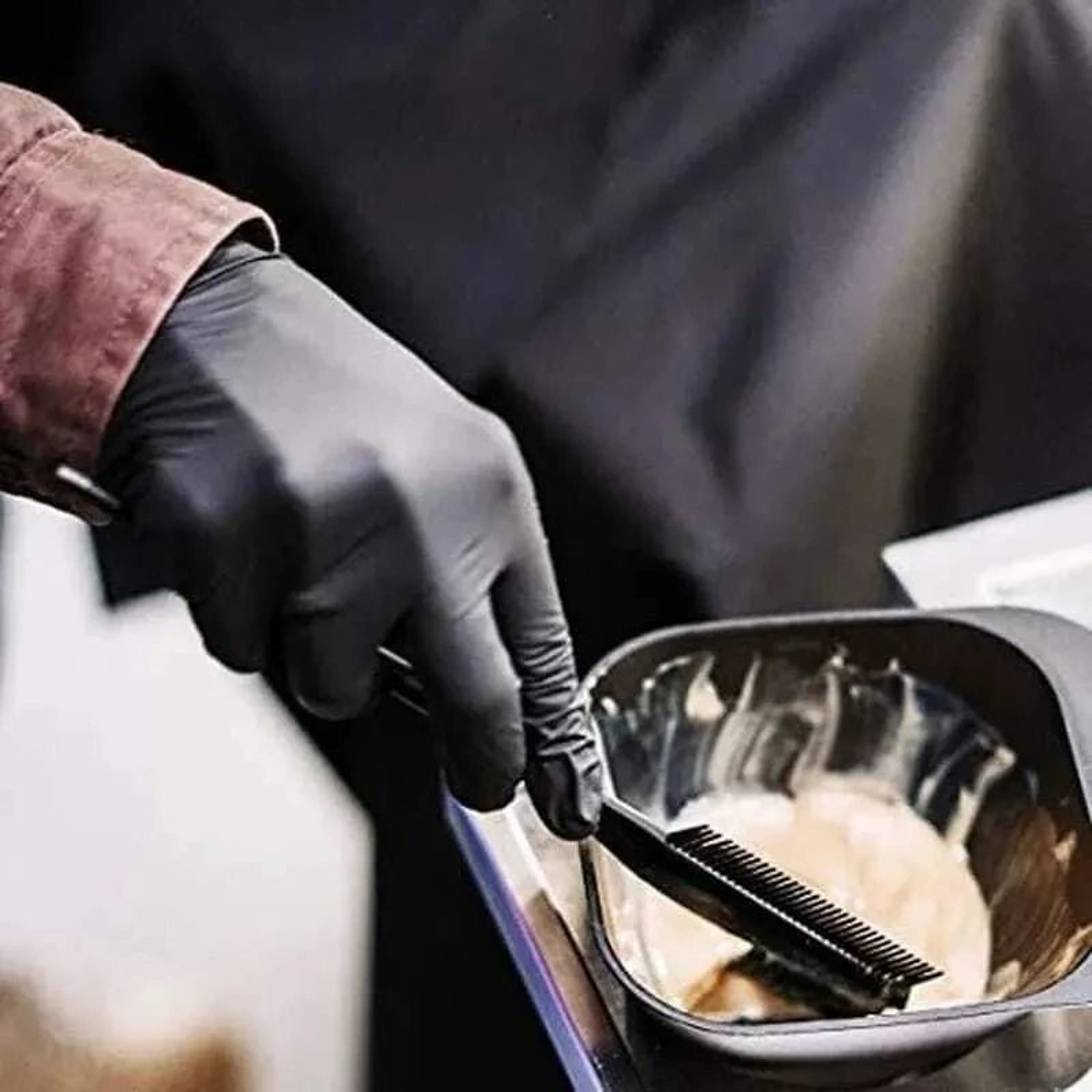 Black Nitrile Disposable Gloves For Cleaning Hairdressing And Daily Protection 3