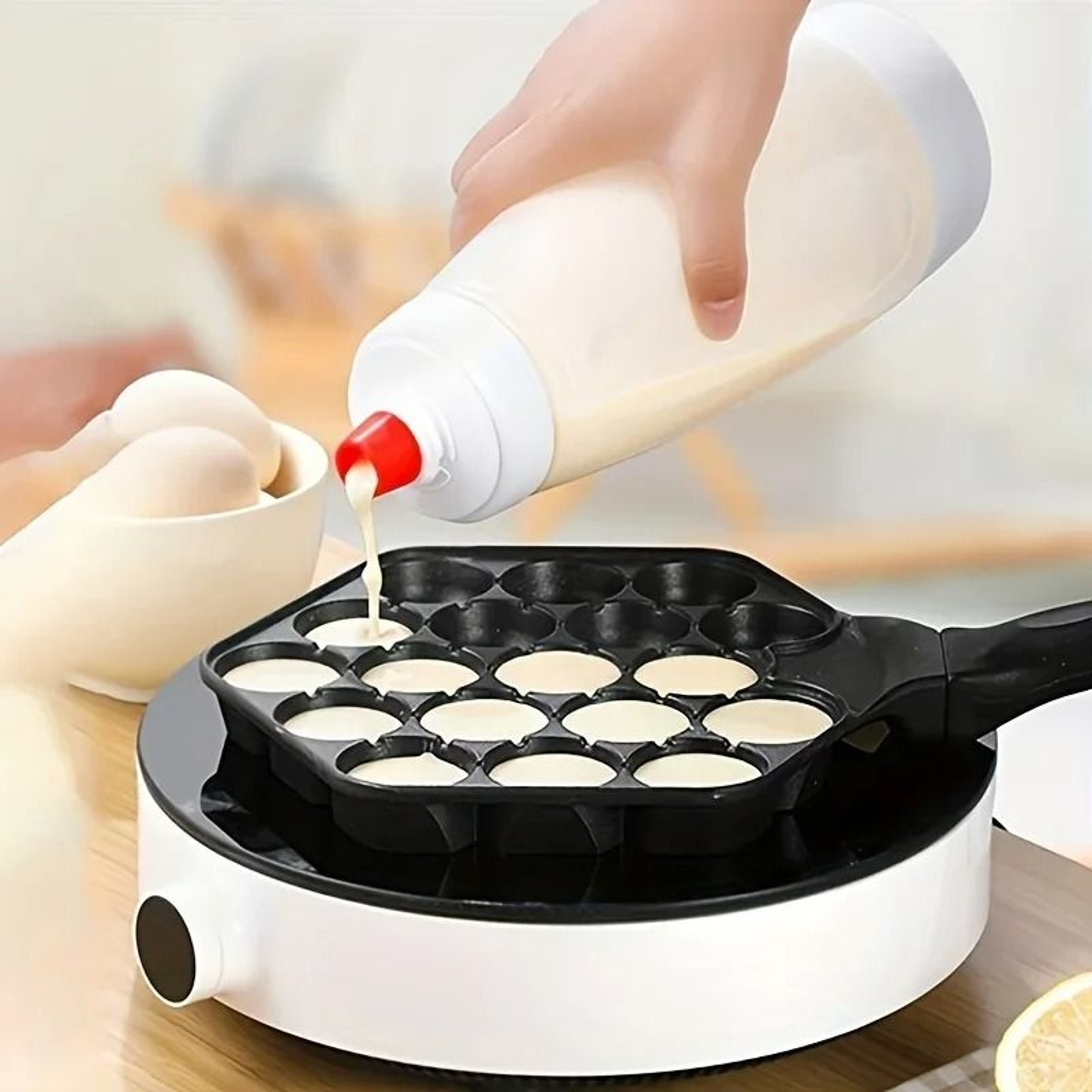 Pancake Batter Bottle Mixer With Blender Ball For Smooth Baking Preparation 1