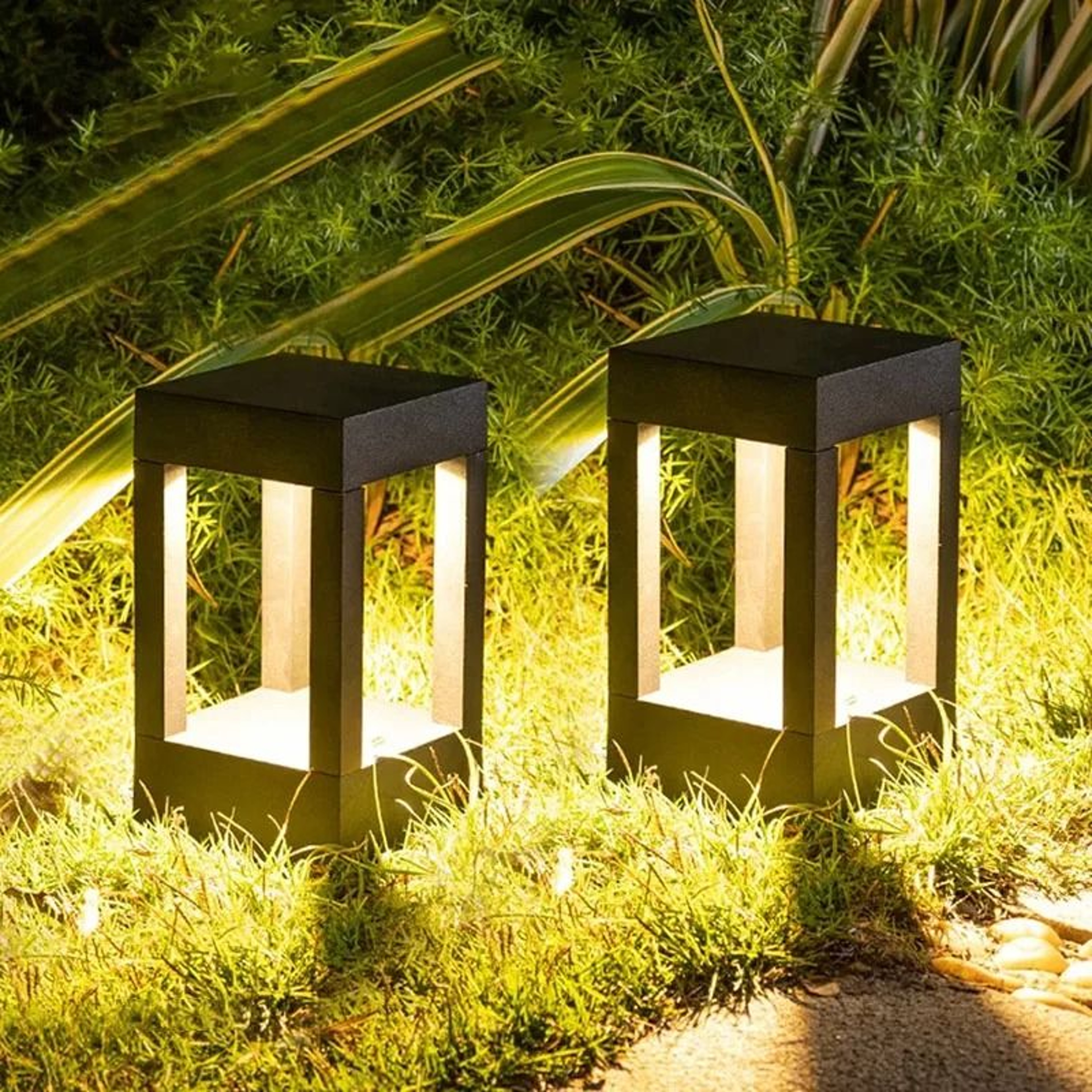 Outdoor Lawn LED Waterproof Landscape Walkway Light 1