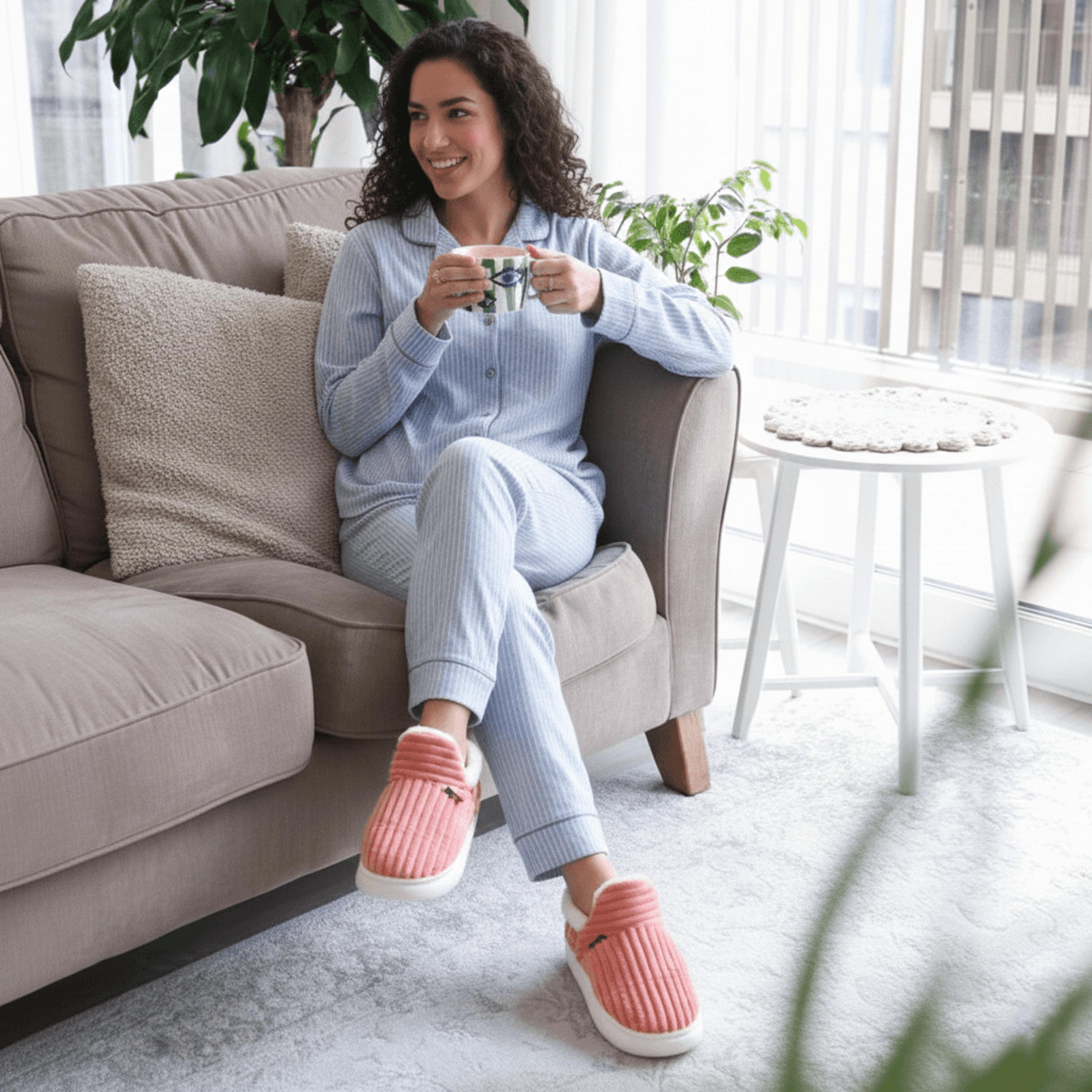 Soft Fuzzy Winter Slippers For Women With Plush Lining And Non Slip Sole For Indoor Warmth And All  8