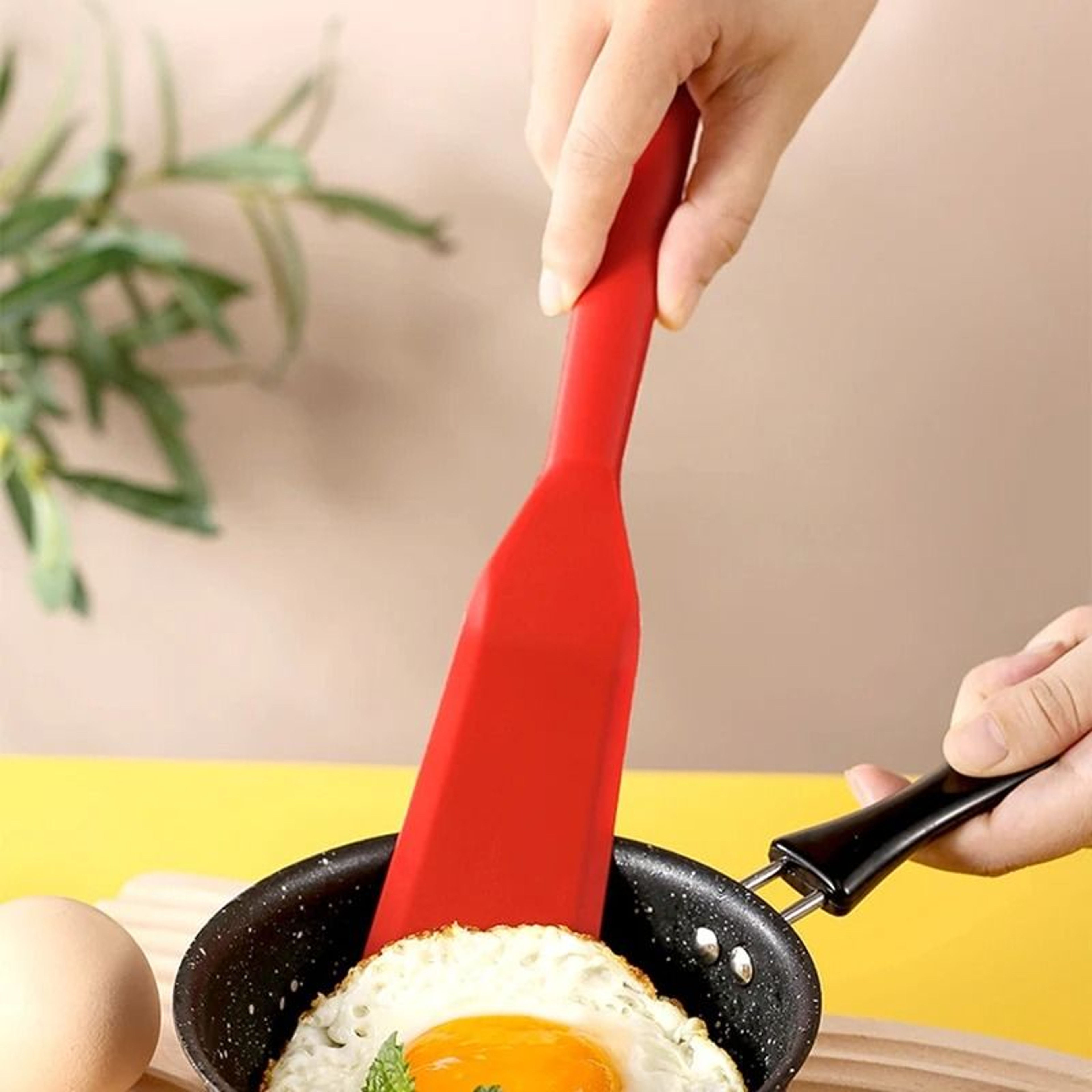 Silicone Frying Shovel For Nonstick Cooking And Baking 2