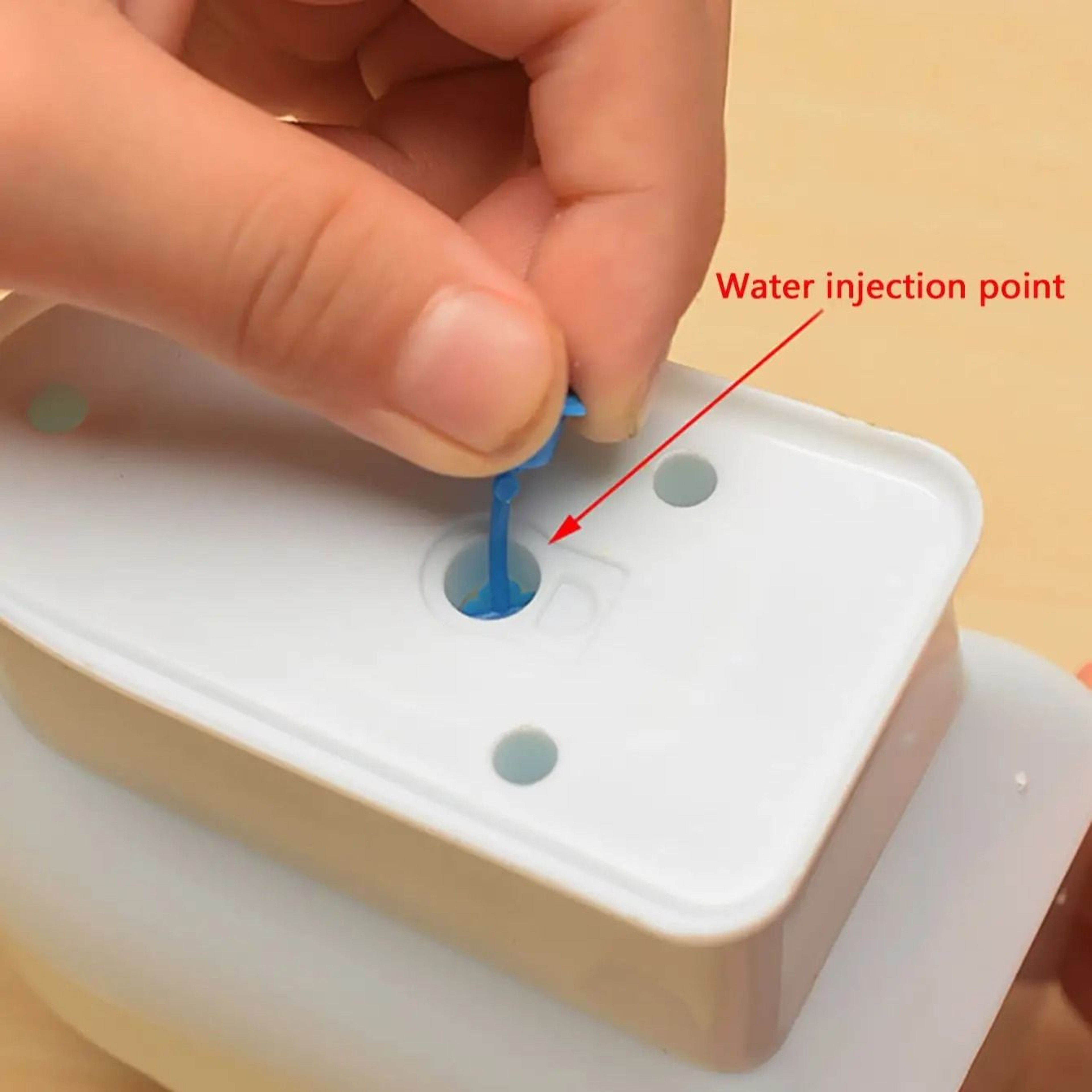 Novel Poop Spray Prank Toy Mini Toilet Sprinkler For Funny Joke Play 1