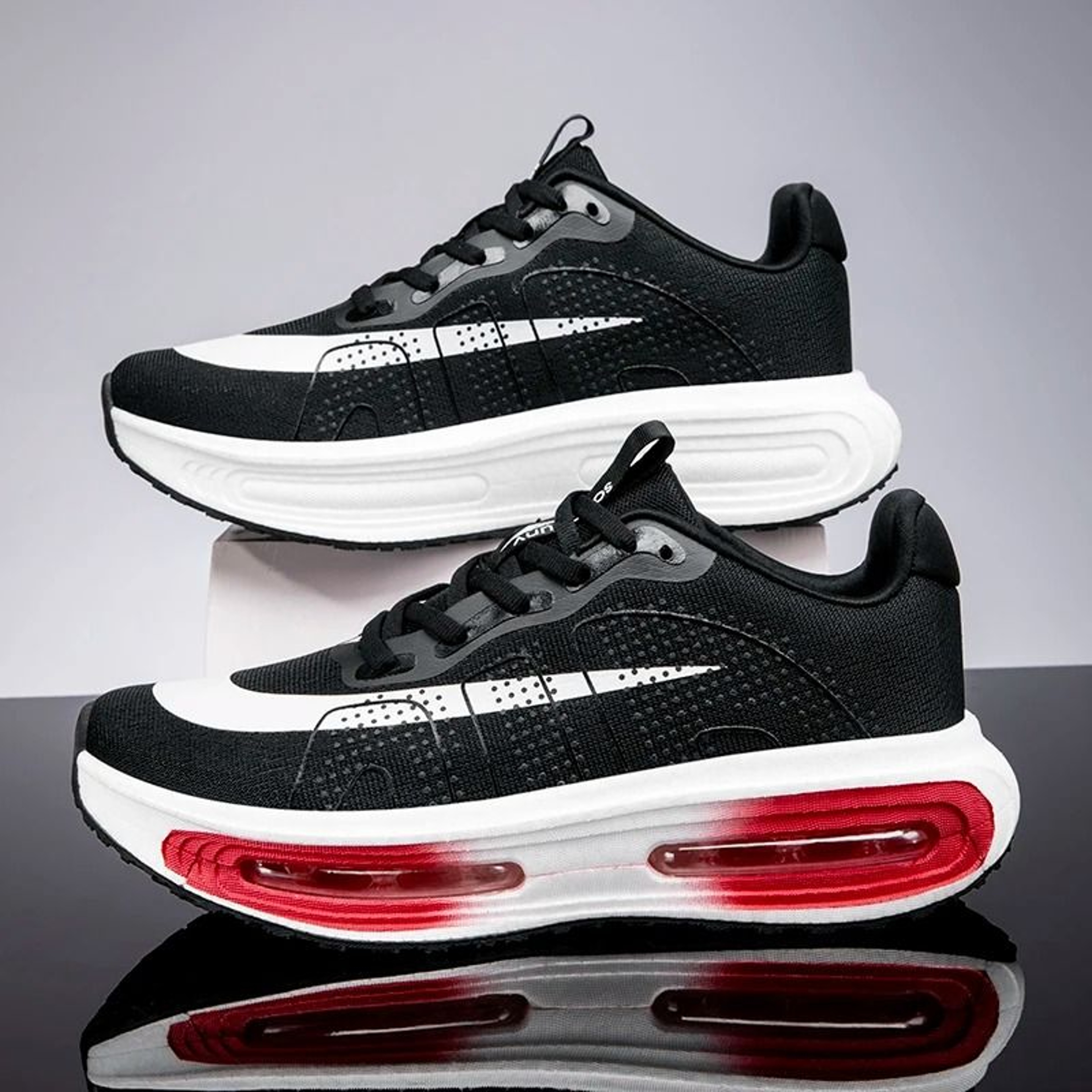 Lightweight Breathable Running Shoes For Men And Women With Comfortable Nonskid Athletic Design 1