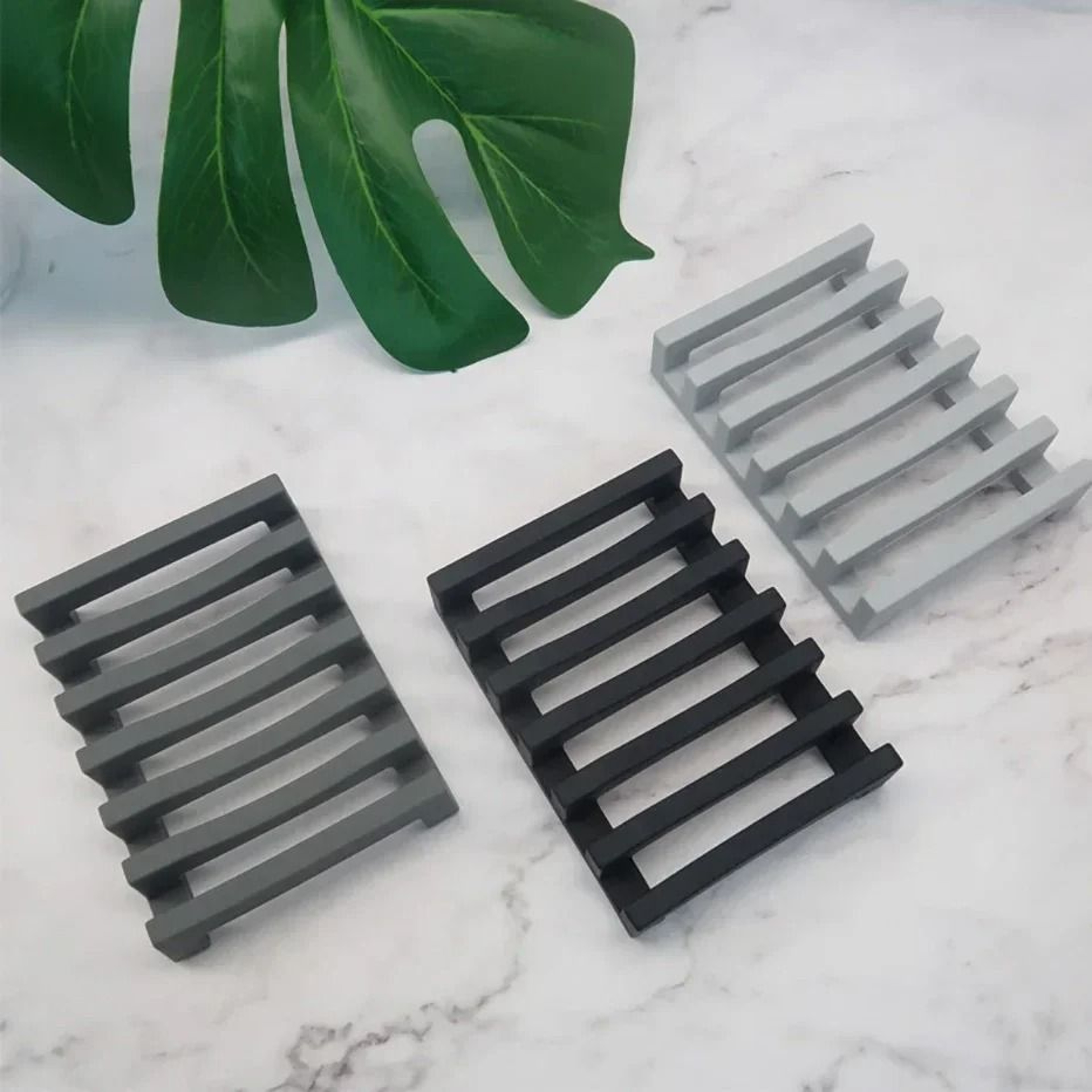 Flexible Silicone Soap Holder Draining Dish For Kitchen And Bathroom 4