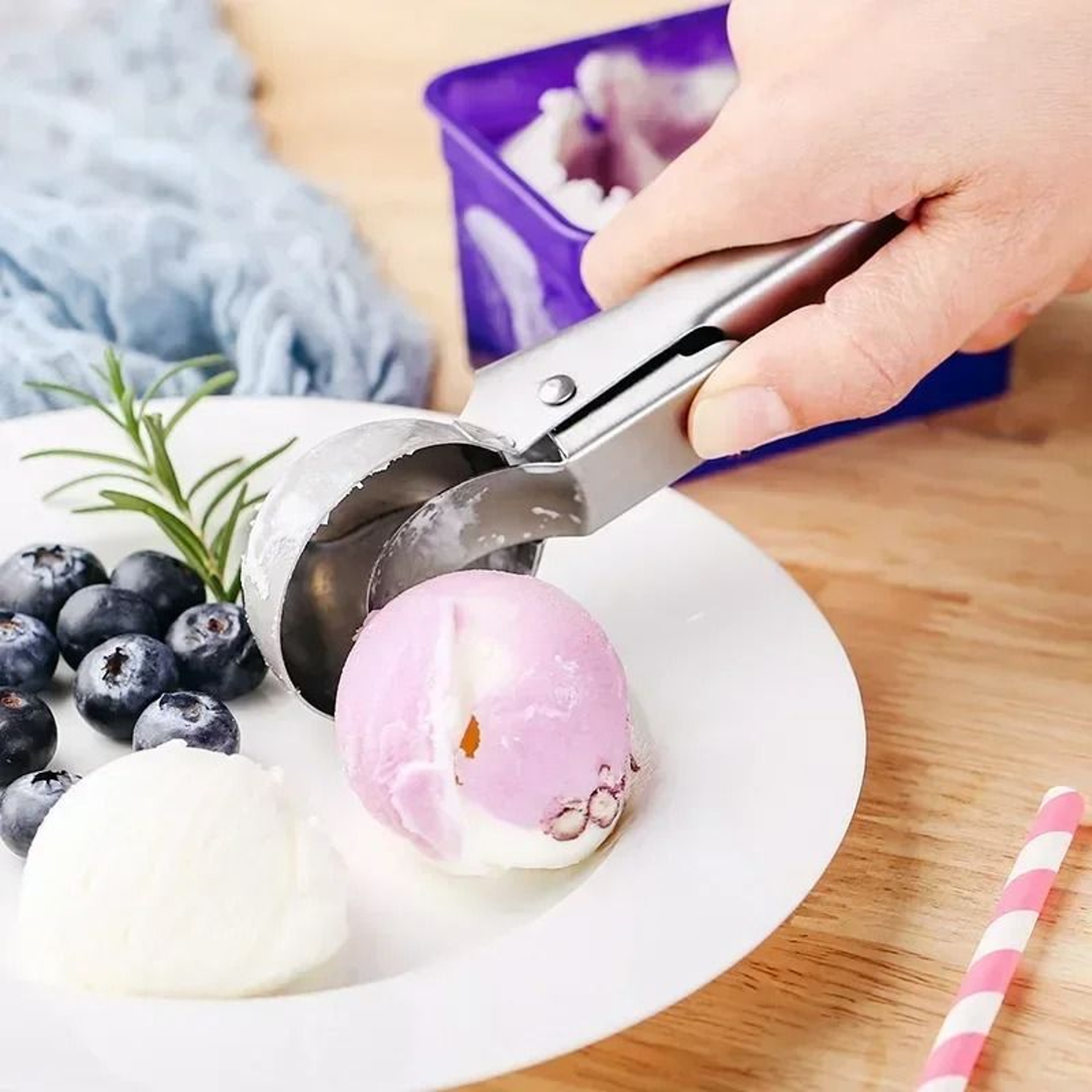 Stainless Steel Ice Cream Scoop Dual Purpose Fruit And Dessert Scooper 3