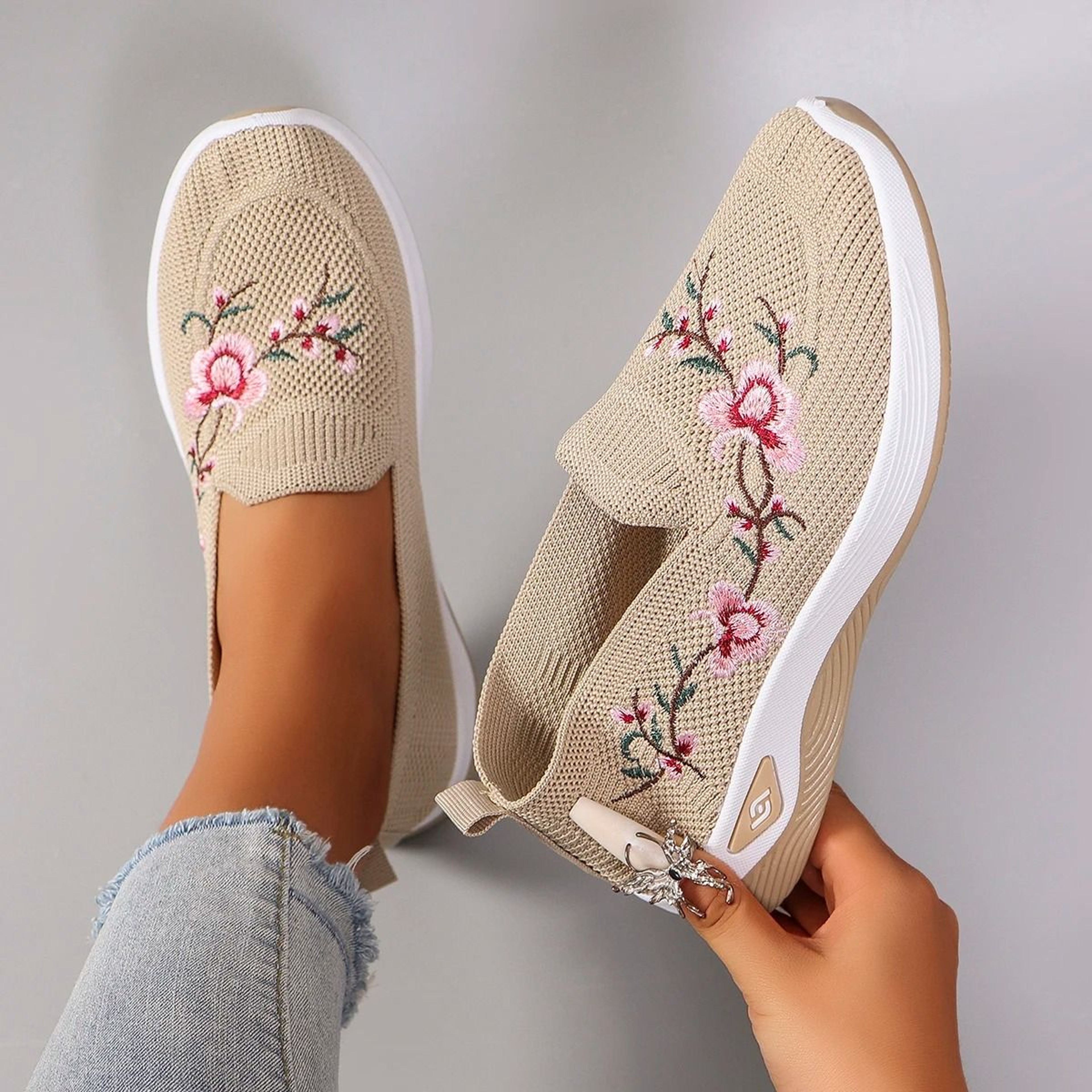 Women Breathable Mesh Flat Casual Sneakers For Summer Walking 1