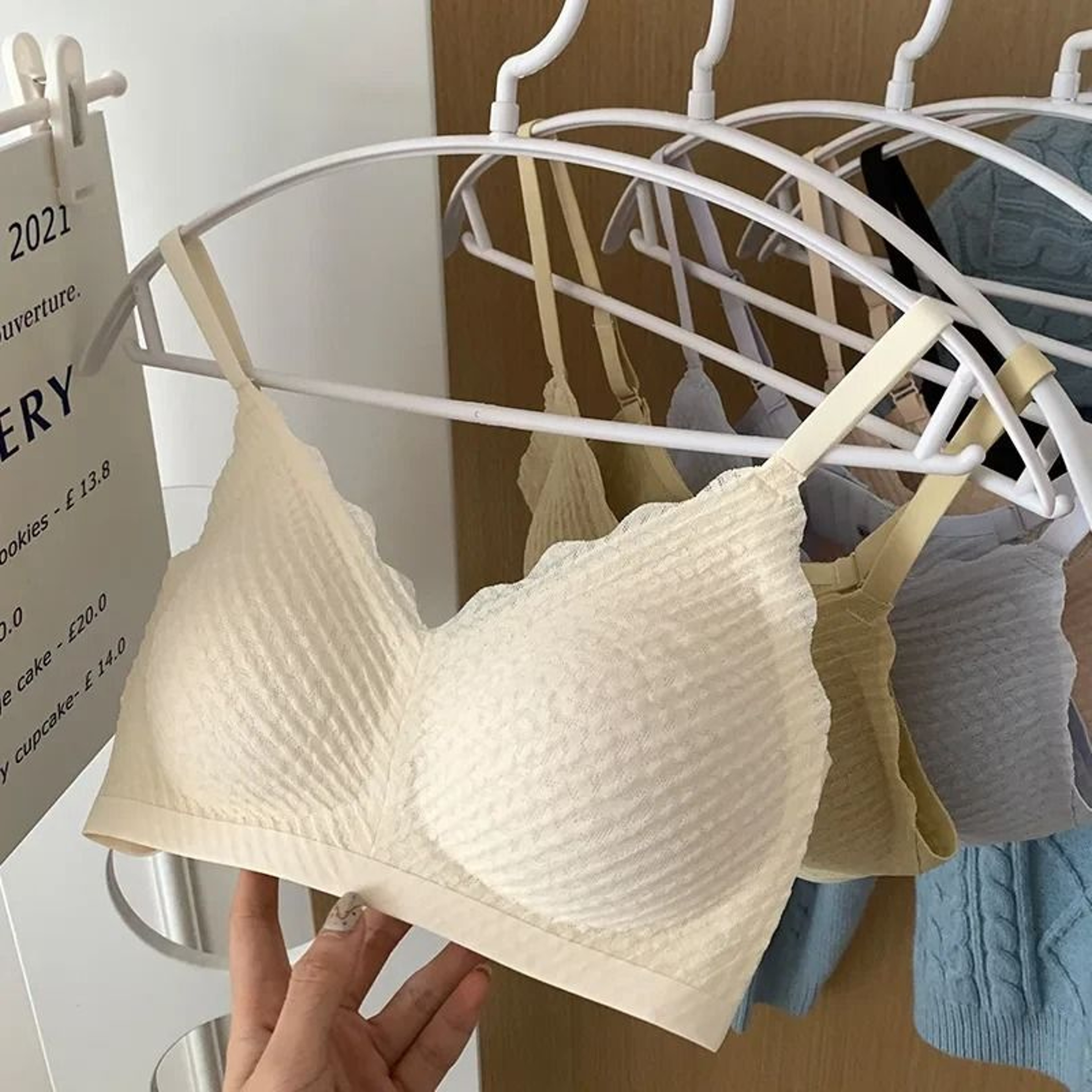 Seamless Anti Sagging Support Bra For Women With Big Bust Comfortable Wireless Lift 2