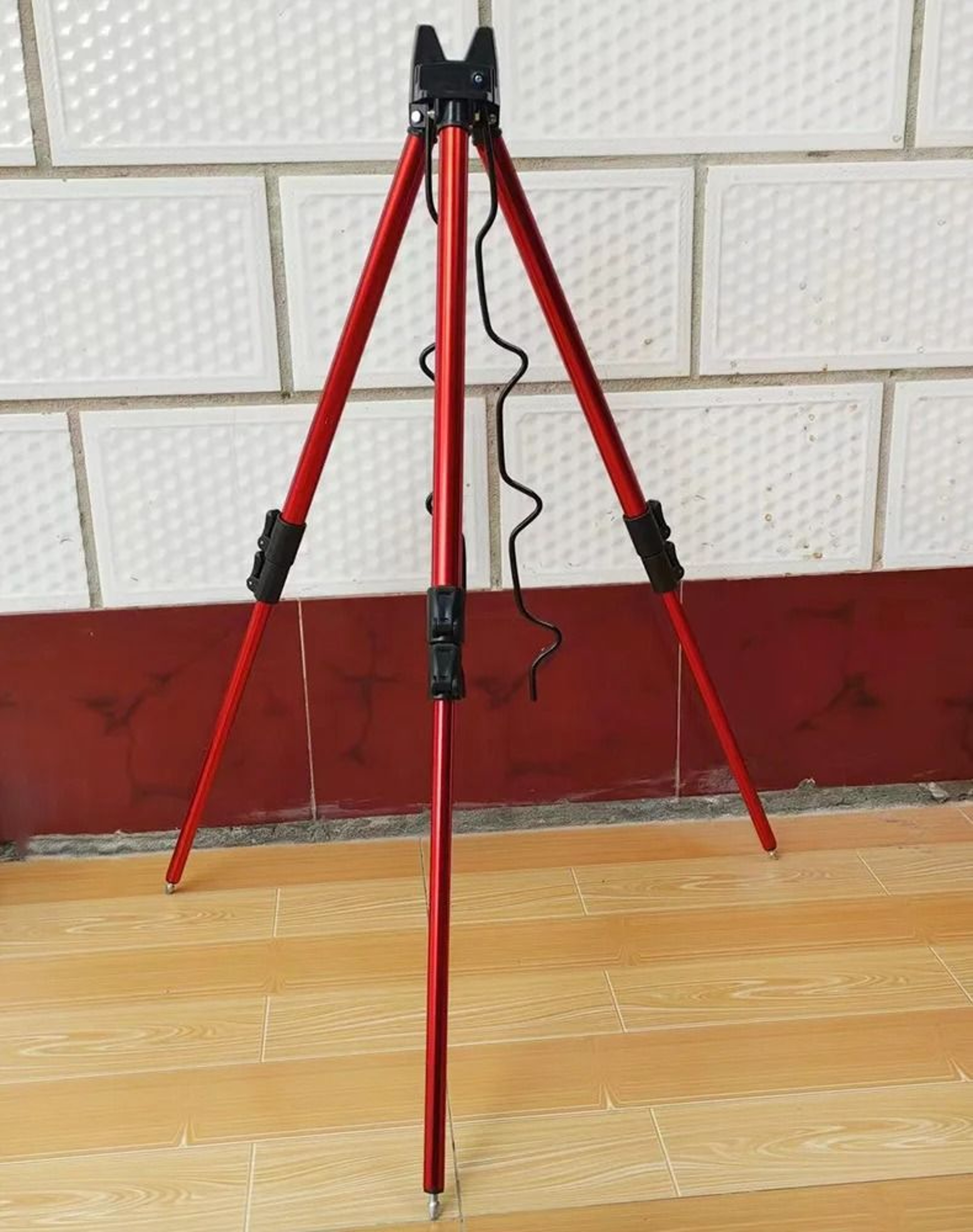 Telescopic Aluminum Alloy Fishing Rod Tripod Stand  HeavyDuty MultiRod Holder For All Rod Types 2