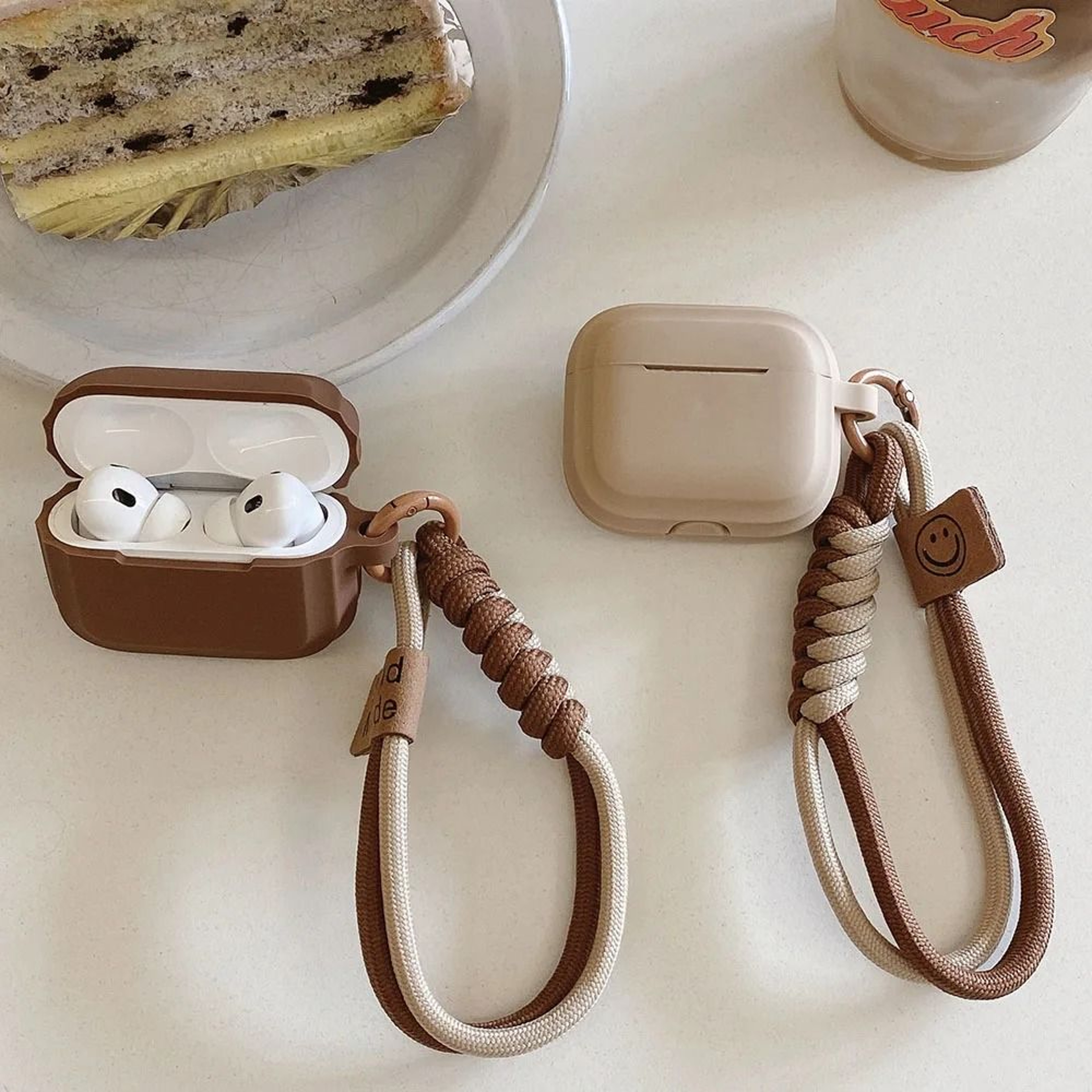 Caramel Color Soft Silicone AirPods Case With Anti Fall Lanyard For AirPods 4 3 Pro 2 1 1